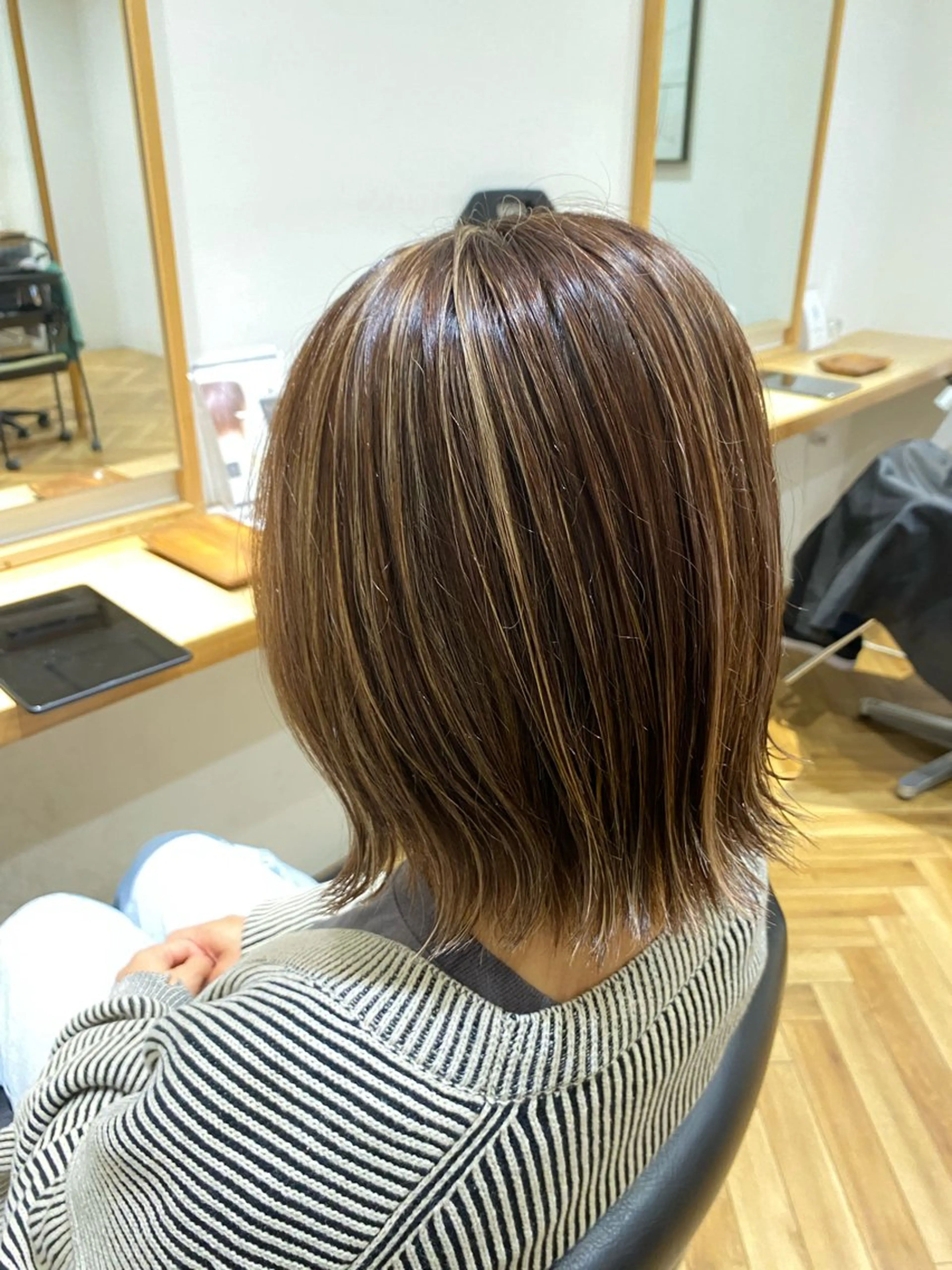 カラー 小林 駿介のヘアスタイル