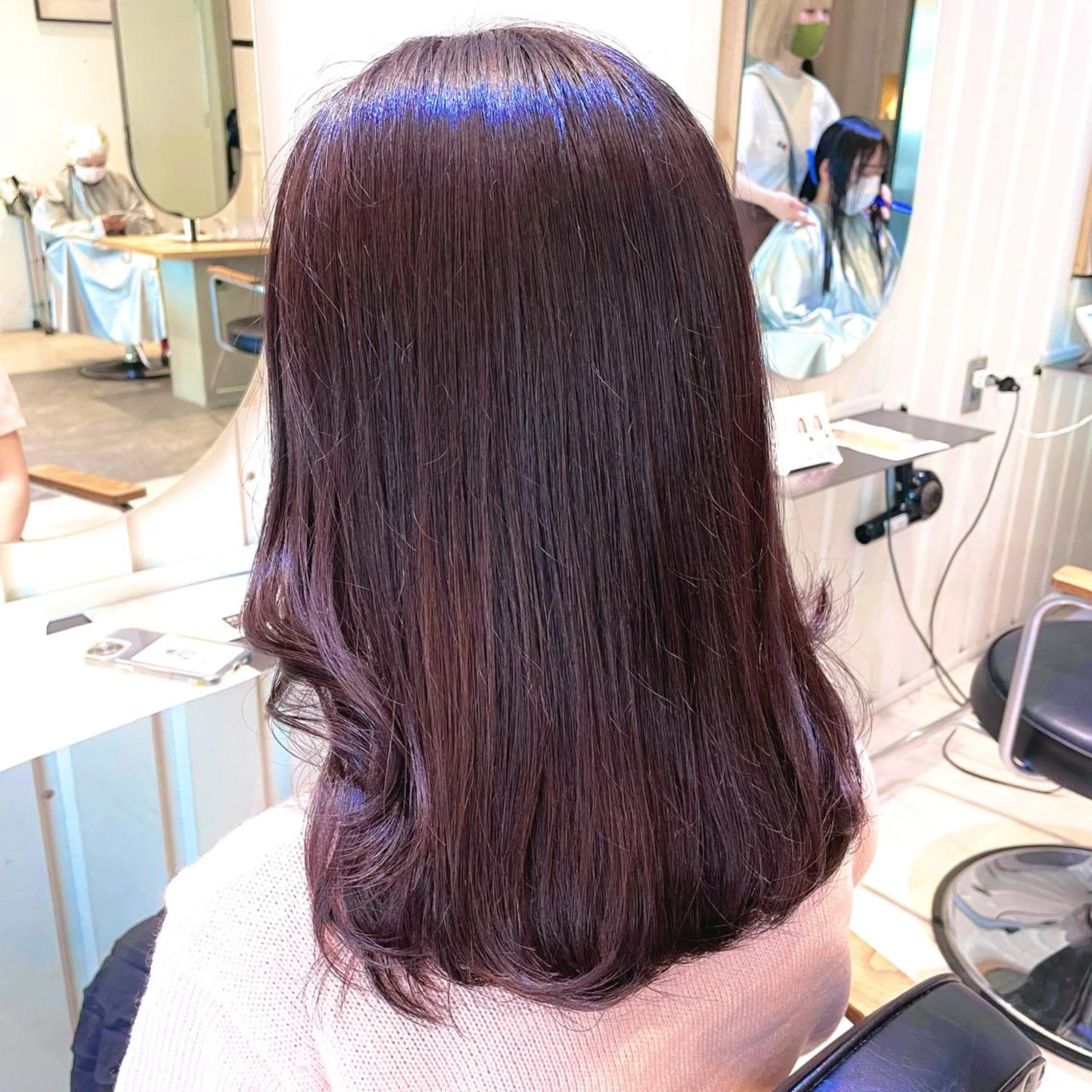 セミロング カラー カット ヘアカラー 💘韓国レイヤー上 品カラーruru💘のヘアスタイル