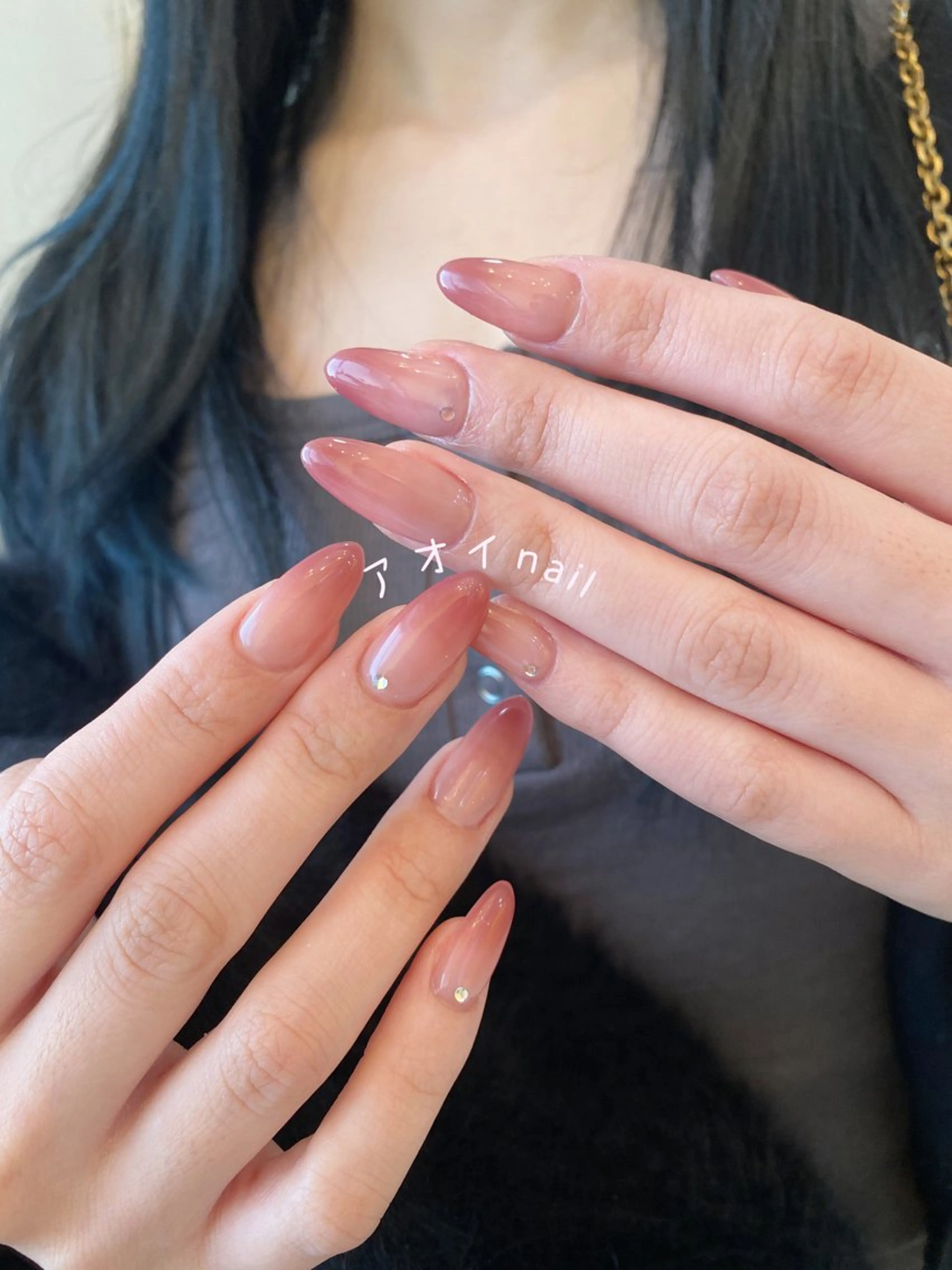 ネイル LEDアイラッシュ ∩_∩アオイのマツエク・マツパデザイン