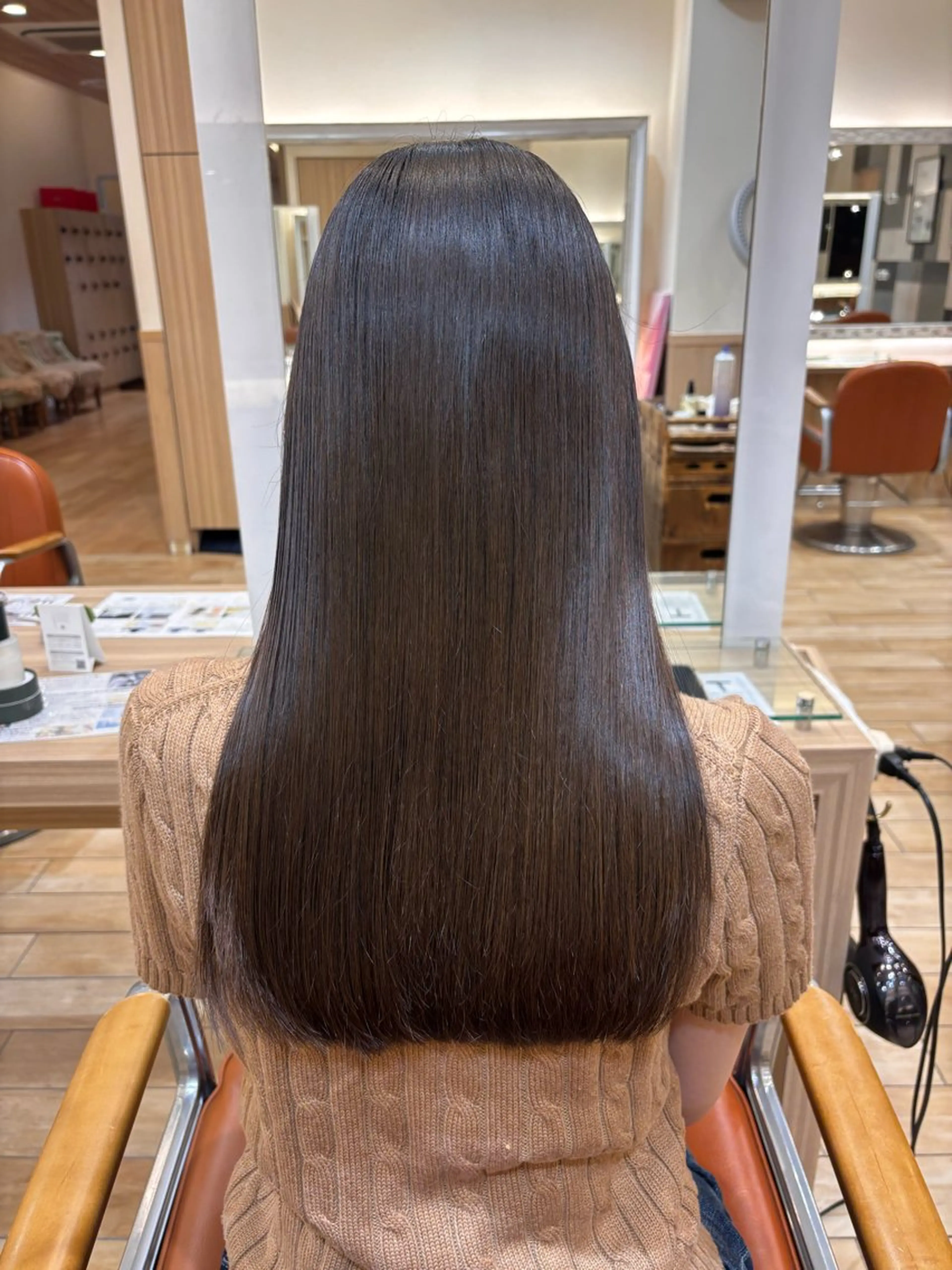 ミディアム 平久保 唯那のヘアスタイル