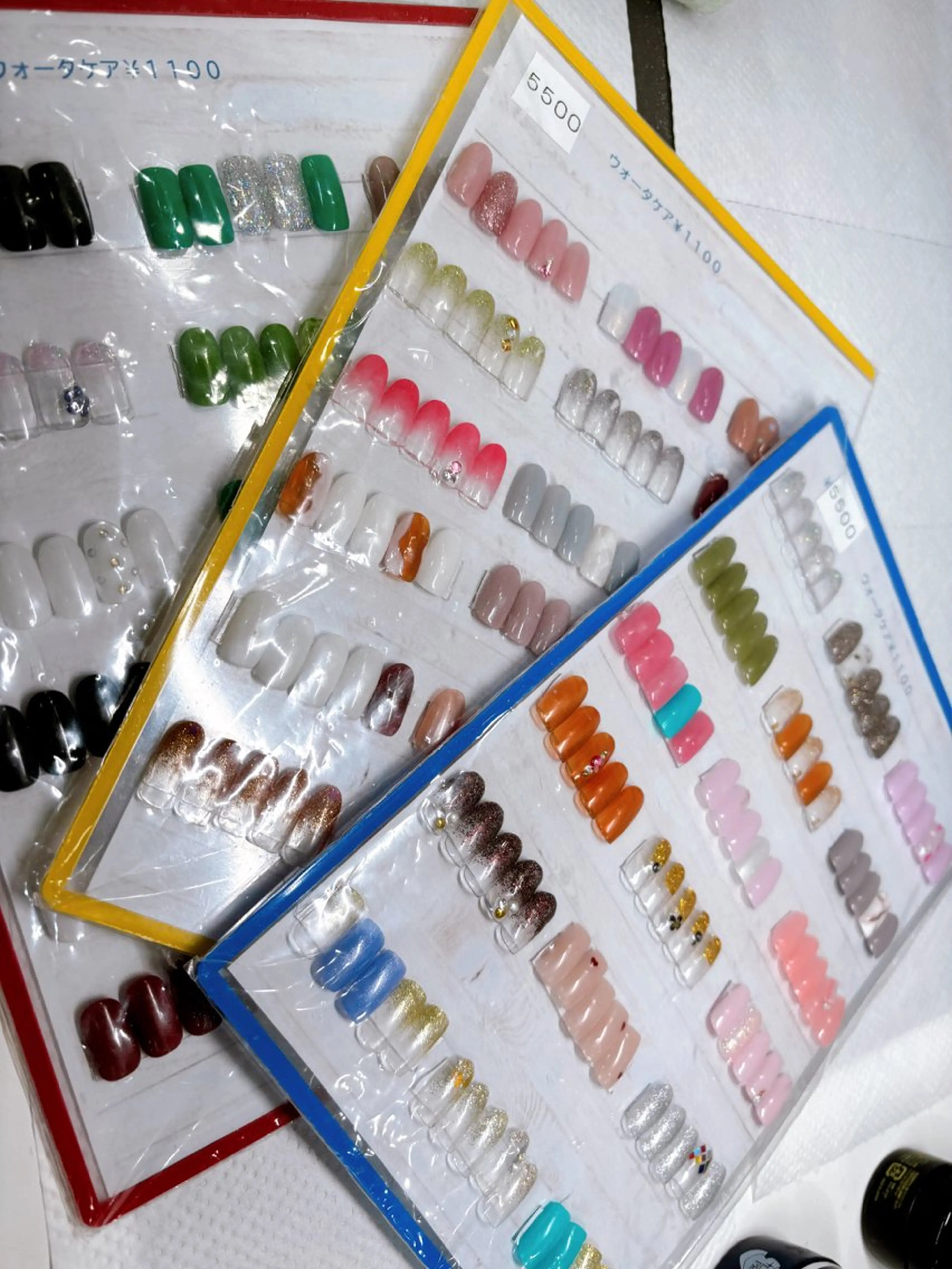 ネイル Lani🌈Nail Konatsuのネイルデザイン