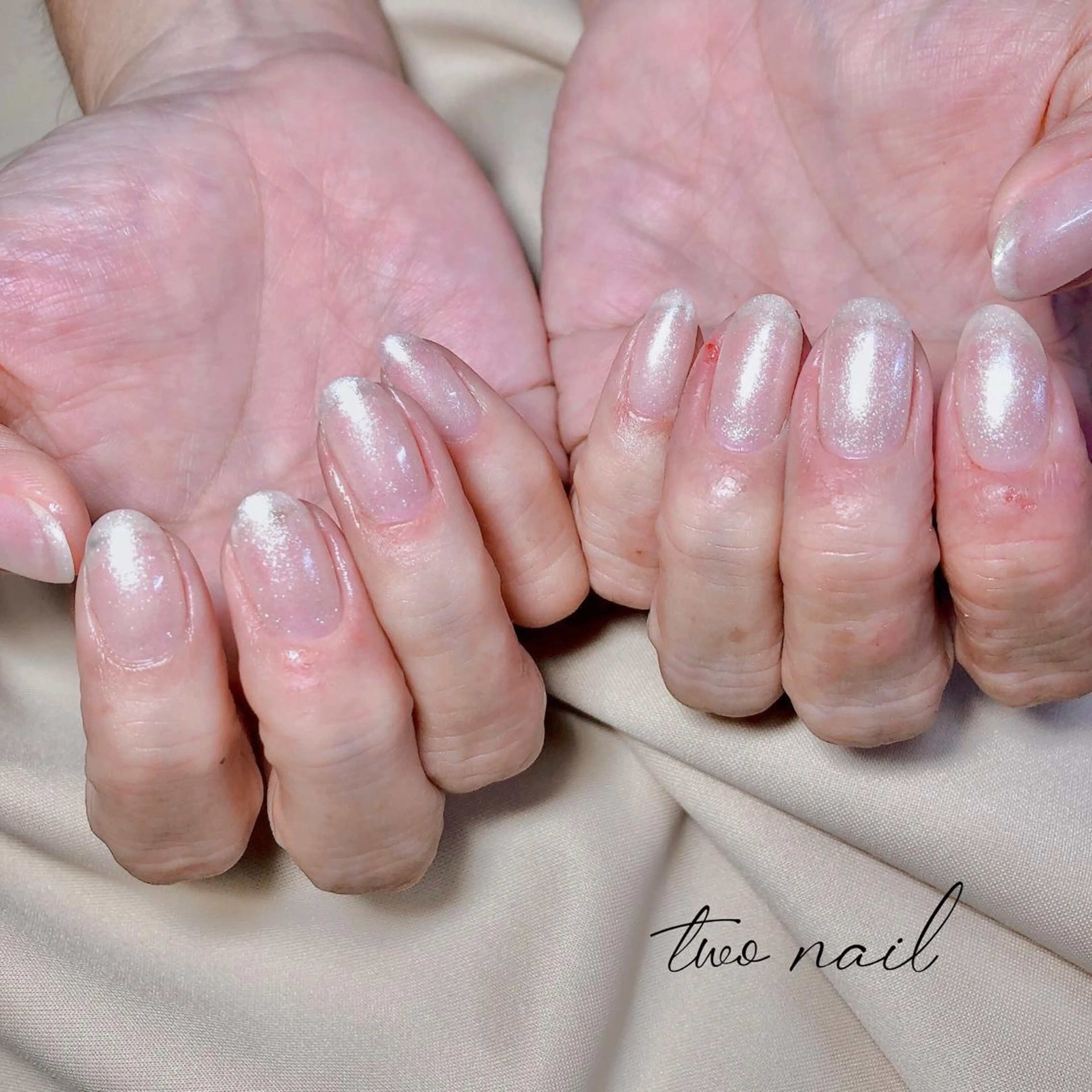 ネイル アートネイル フットネイル ハート ニュアンスネイル ホワイト ハンドネイル two nailのネイルデザイン