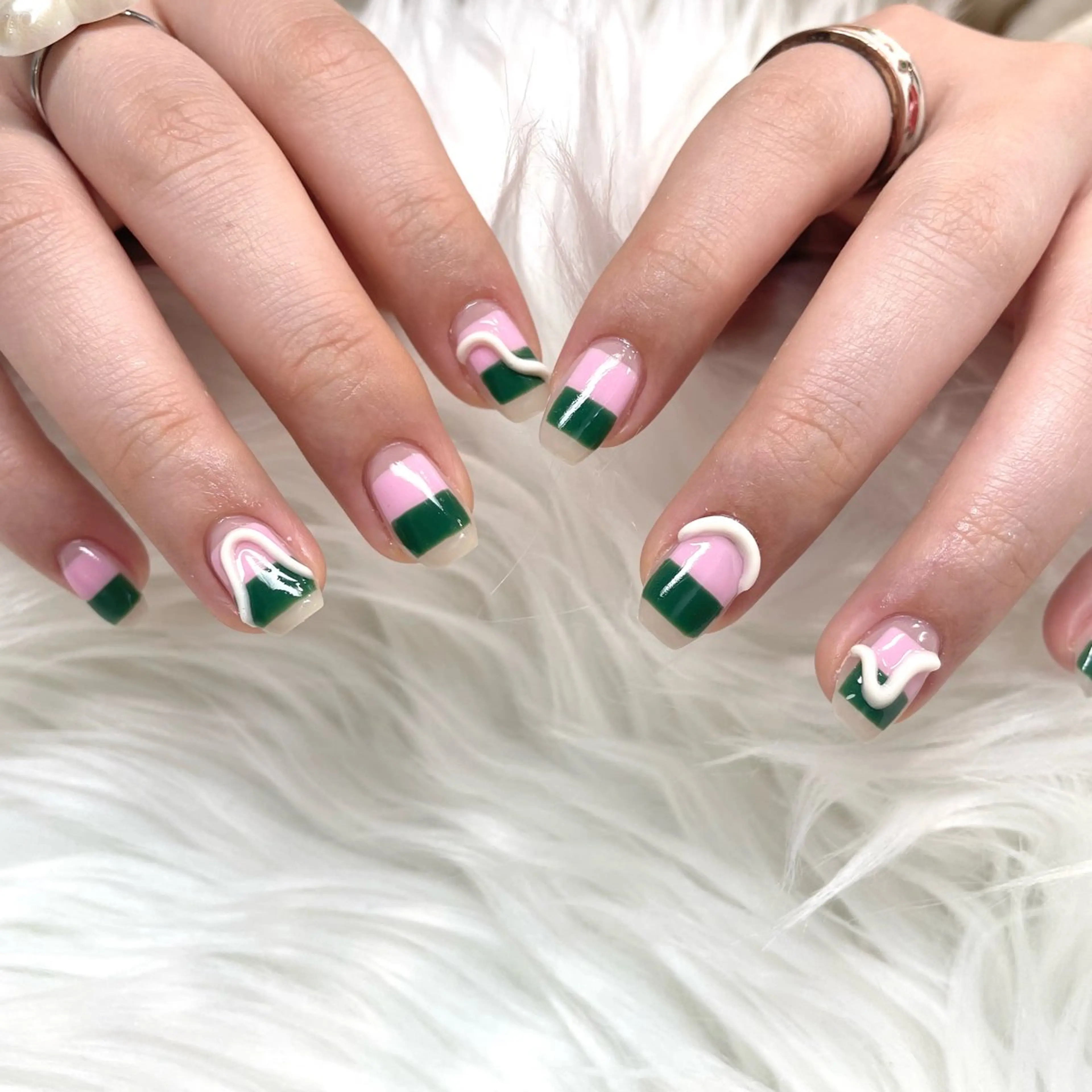 ネイル ハンドネイル 新井 ひなののネイルデザイン