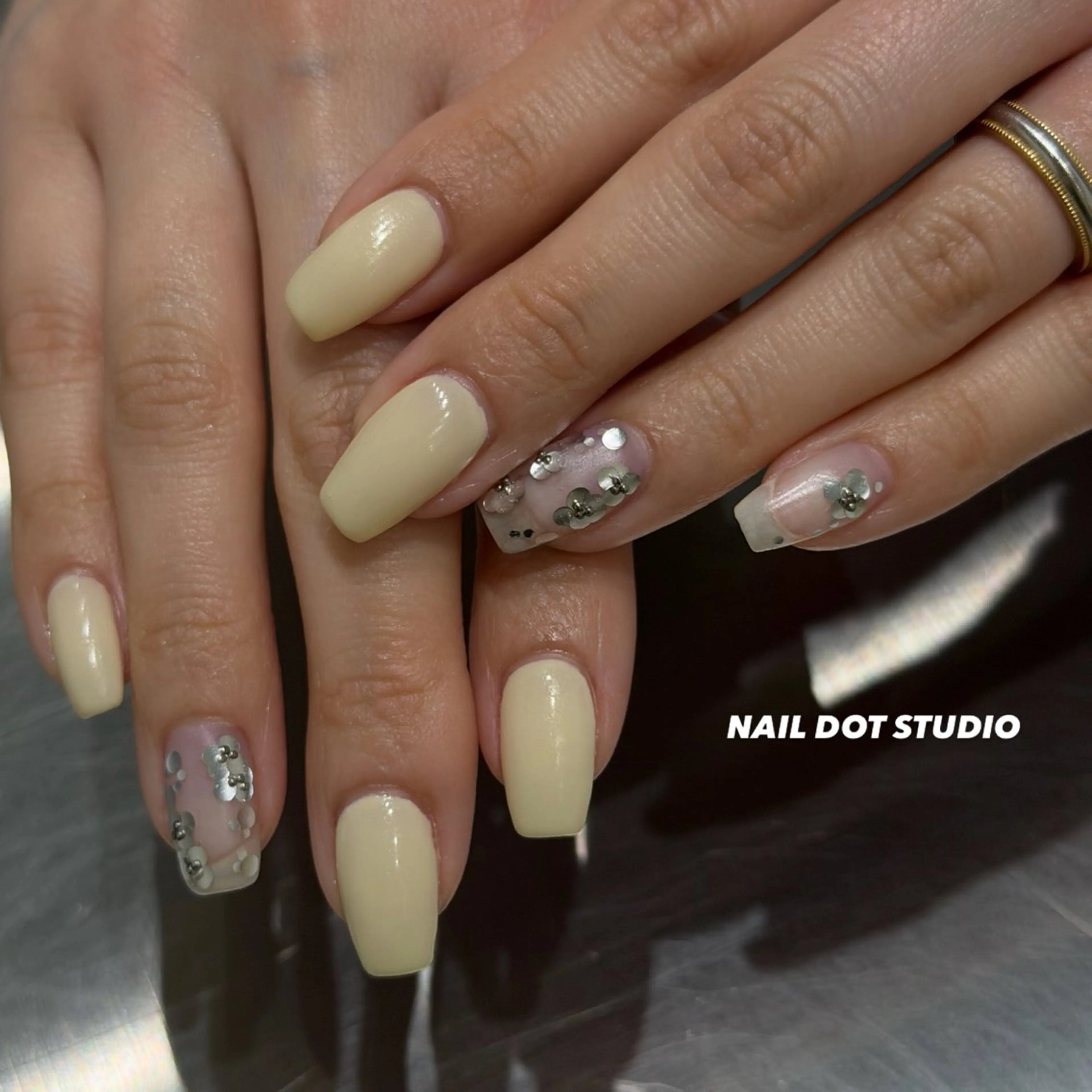 ネイル ハンドネイル NAIL DOT STUDIO　aiのネイルデザイン