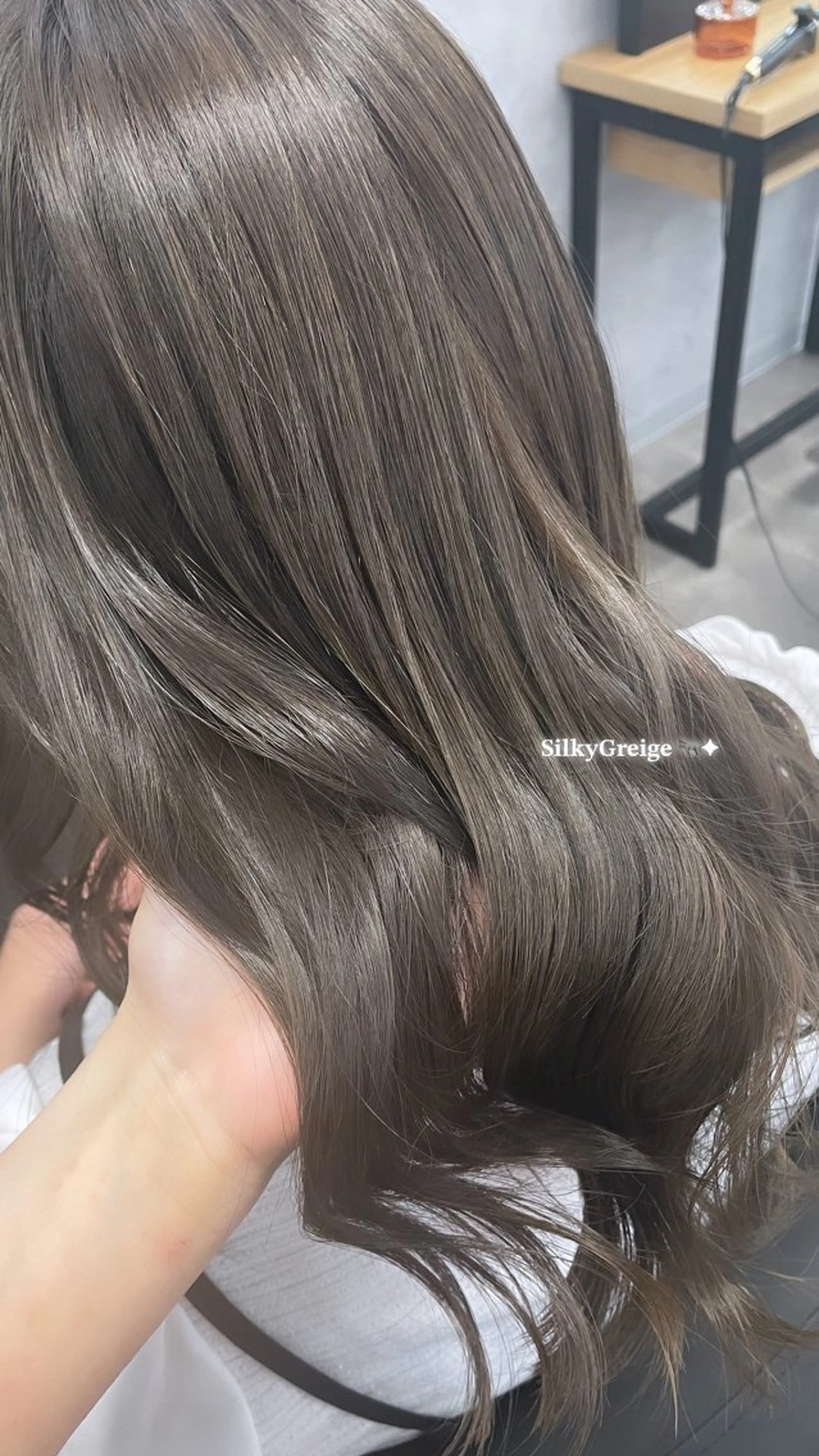 【鳥取でALLENだけ】人気艶カラー＋小顔カット＋Lv.99トリートメントの写真