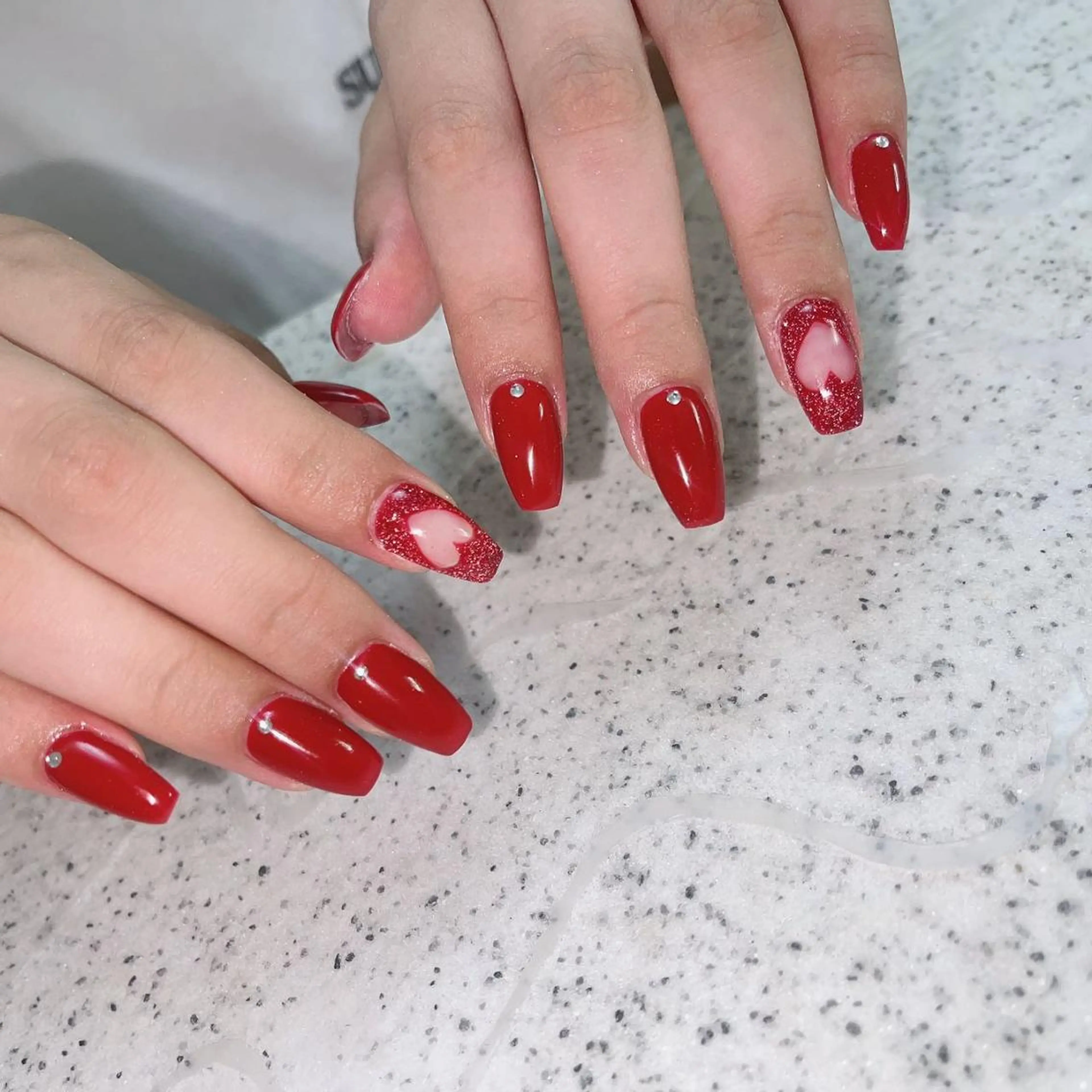 ネイル 長さ出し ネイルチップ Queens ciciのネイルデザイン