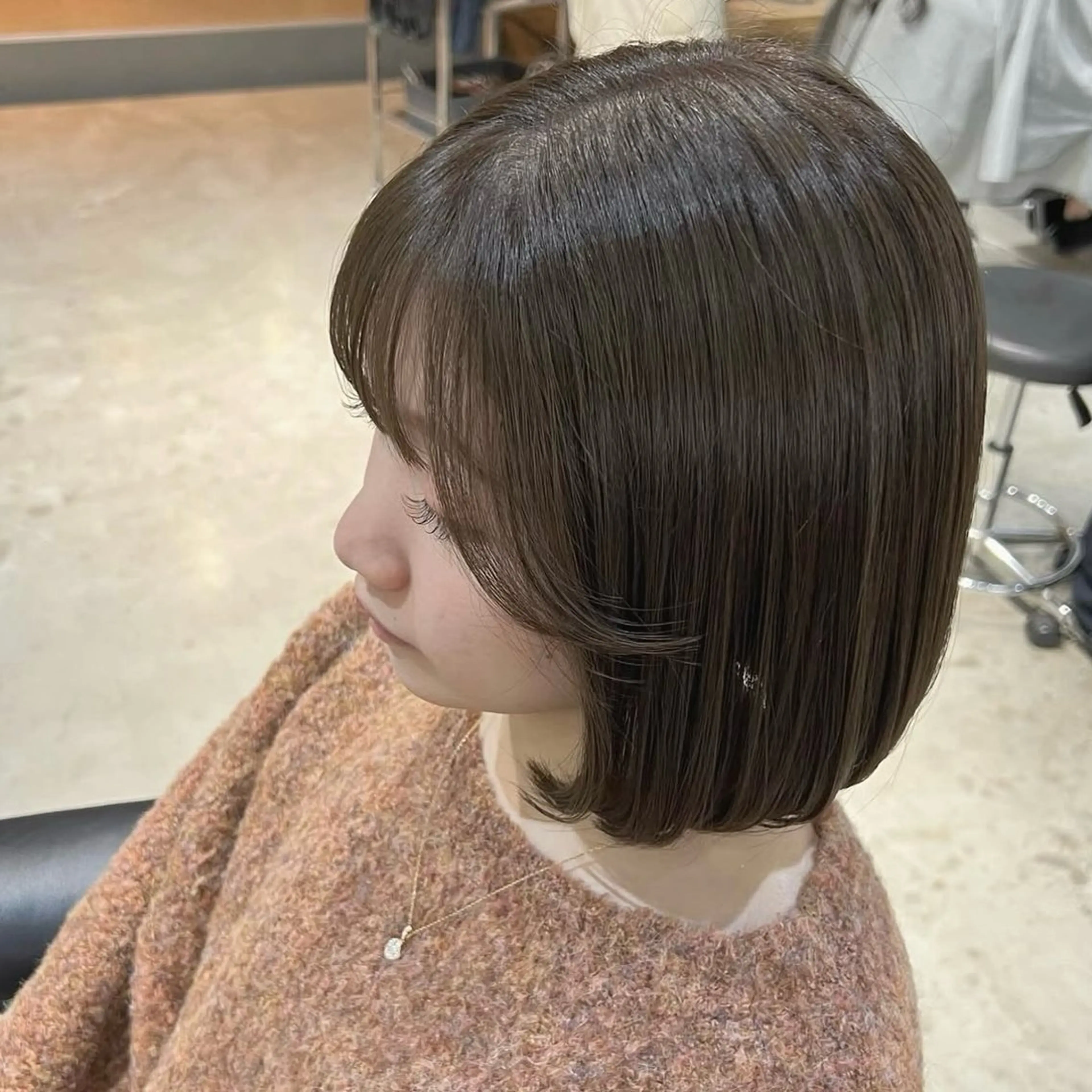 ミディアム カラー ヘアカラー トリートメント akane/ボブ /ブラウンベージュのヘアスタイル