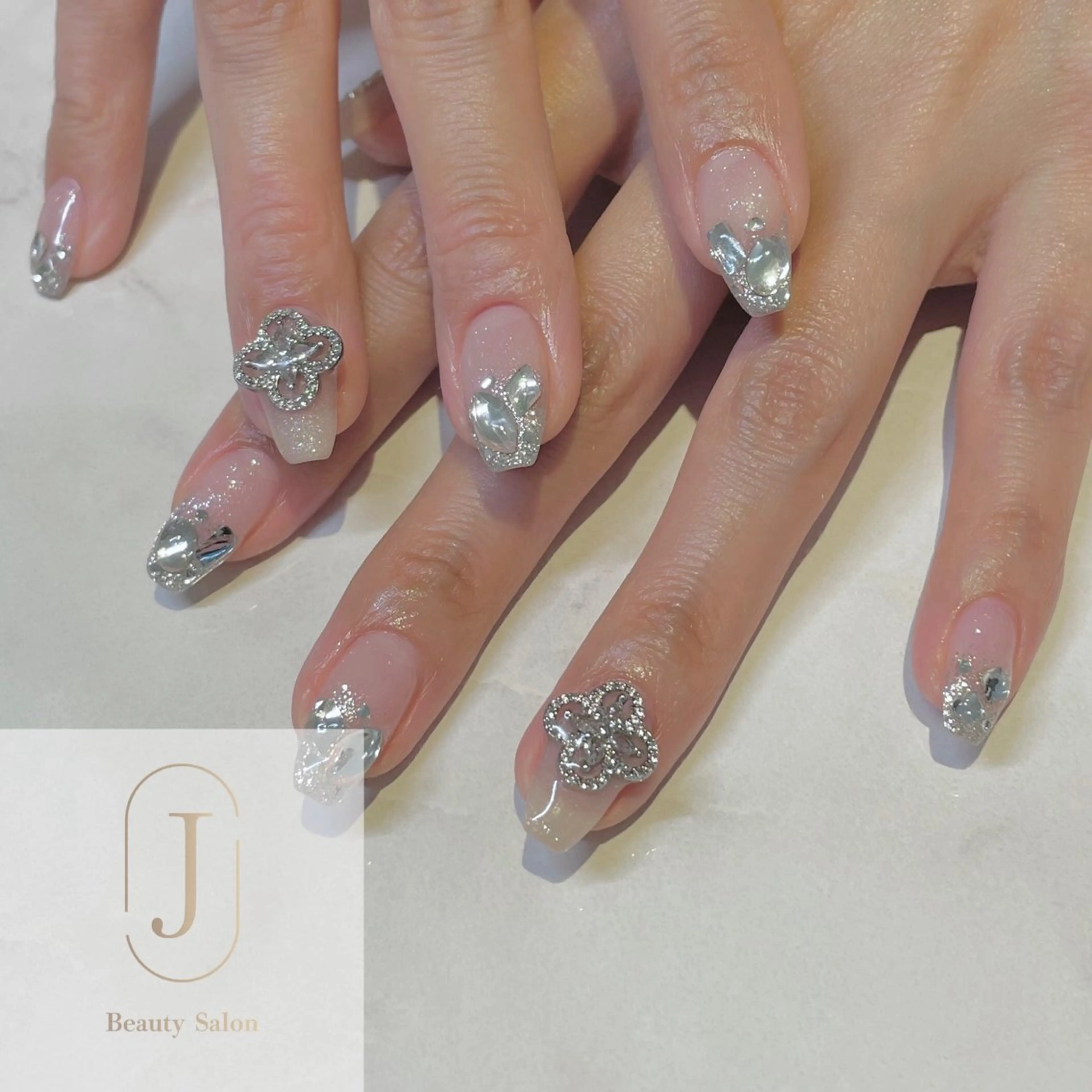 ネイル ハンドネイル Nail Salon Luna.RINAのネイルデザイン