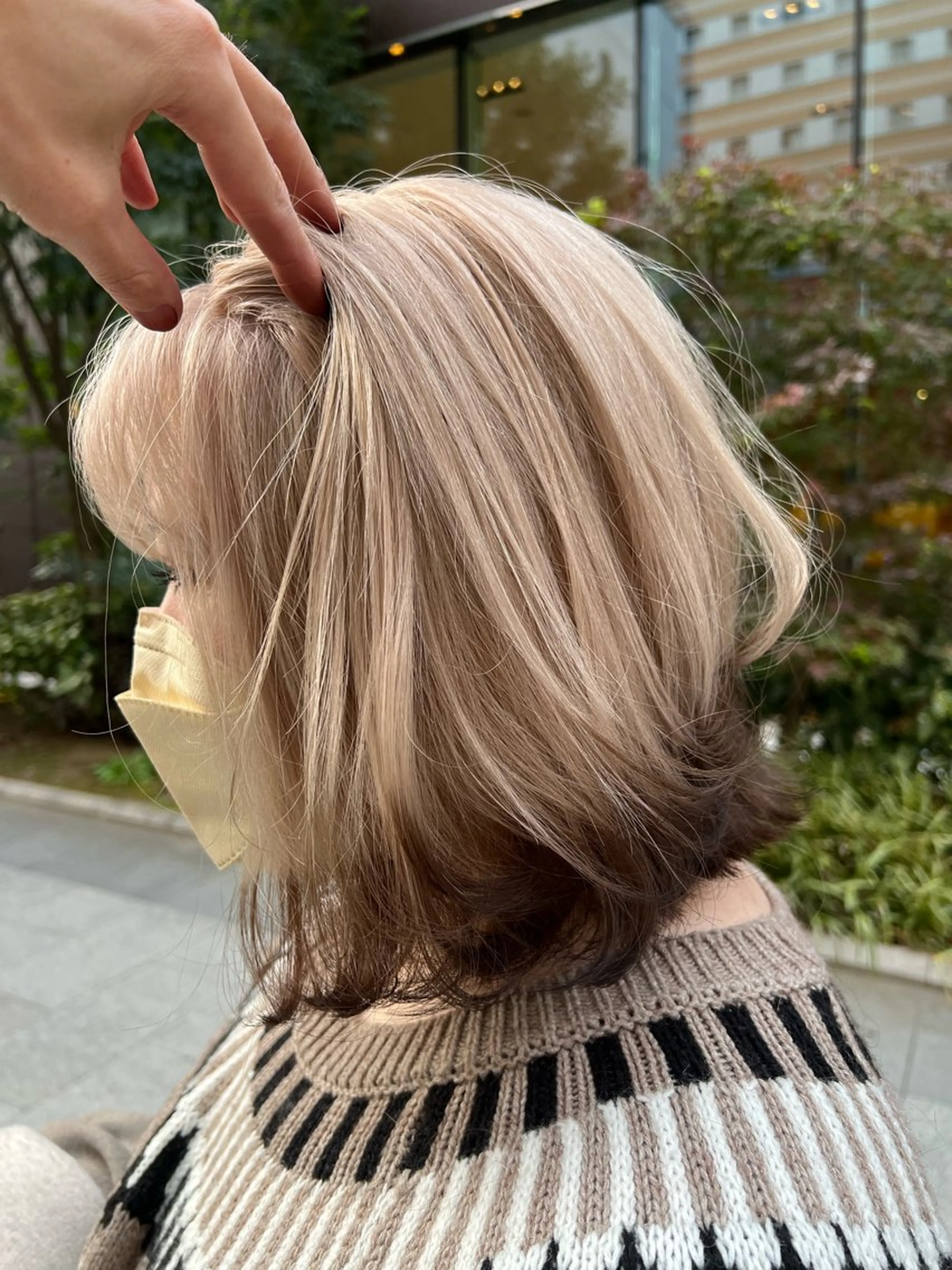 ミディアム ヘアカラー トリートメント 渋谷ハイトーン/ デザインカラー阿部のヘアスタイル