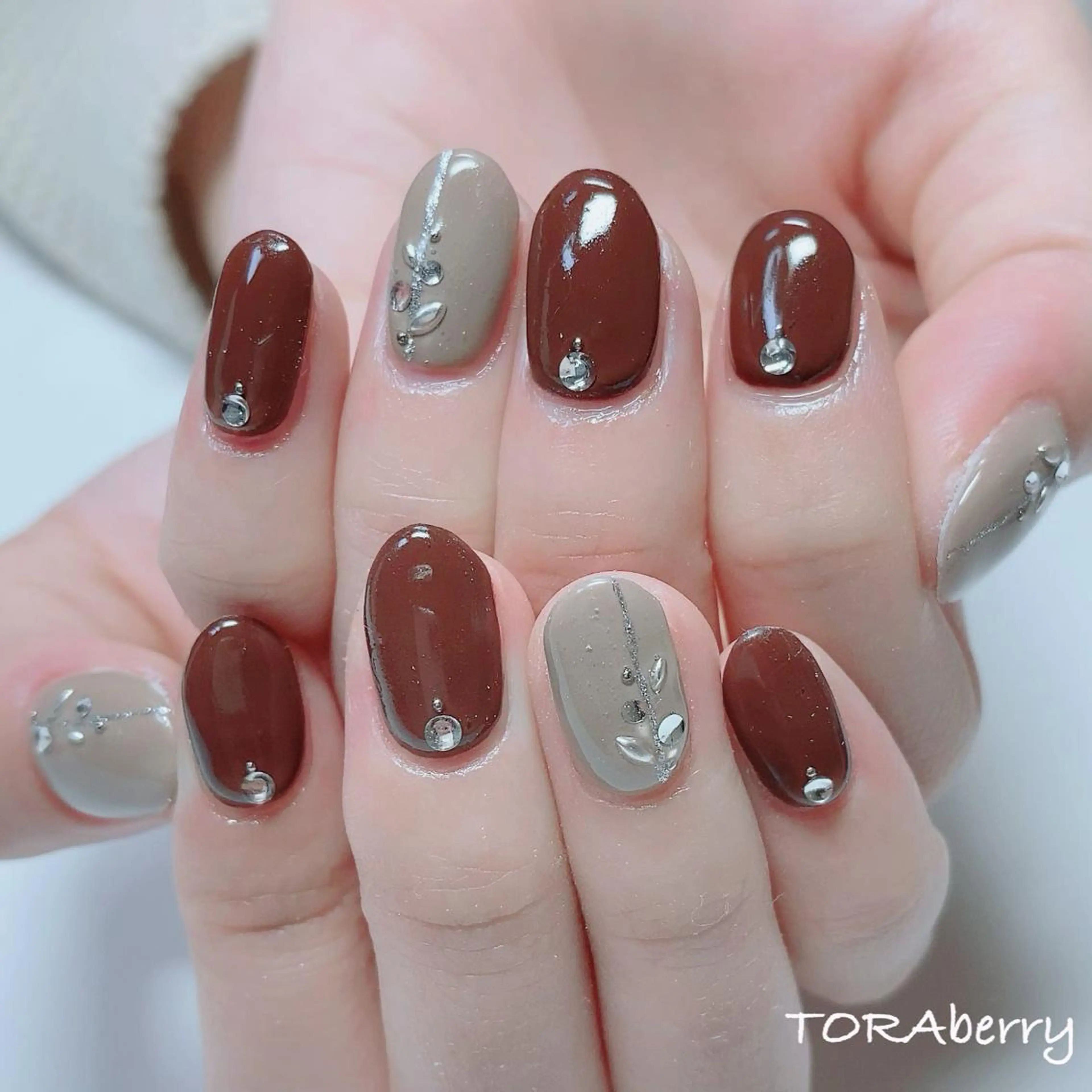 ネイル ネイリスト なつみのネイルデザイン