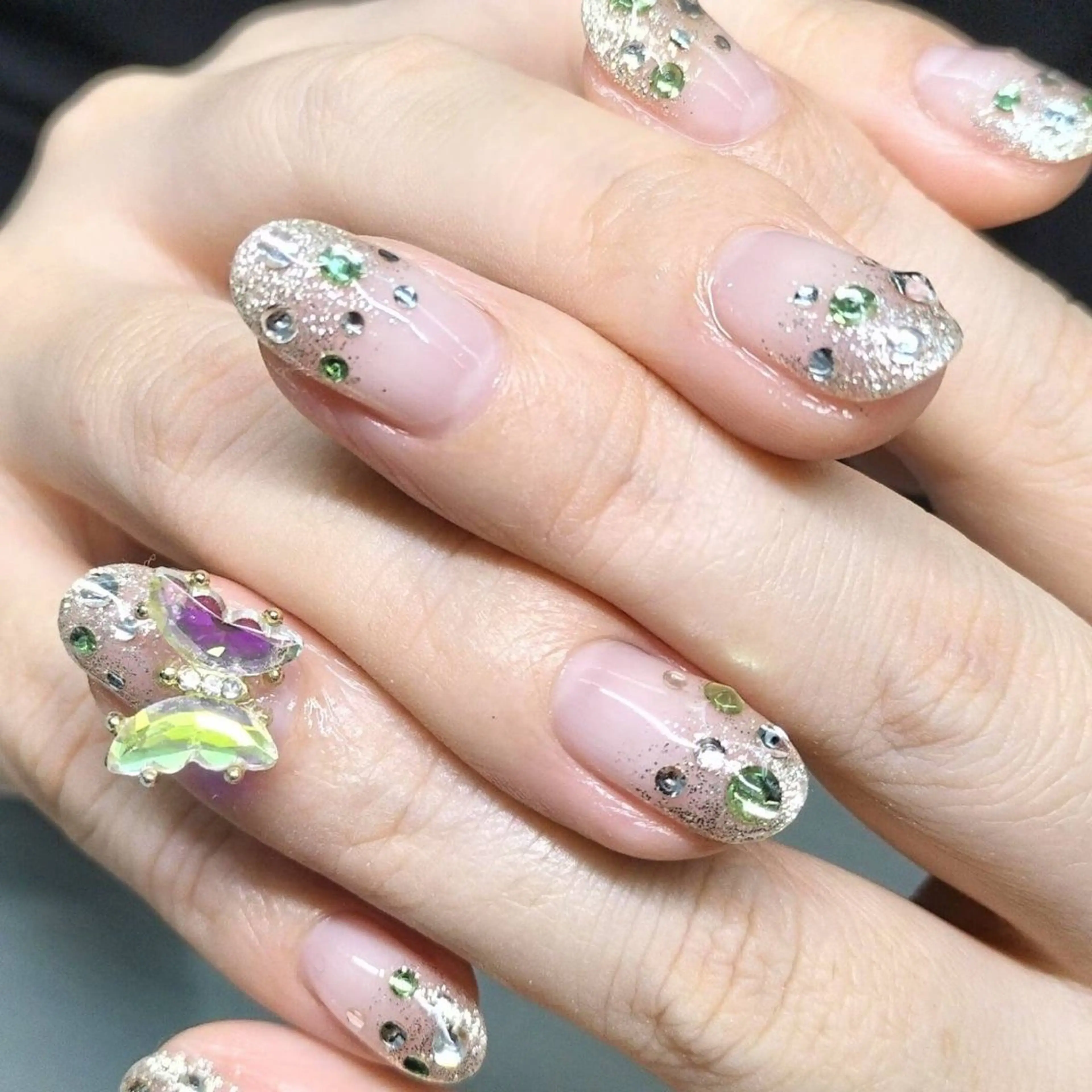 ネイル アートネイル キラキラネイル ストーンネイル blanca🌺 mayu(東白楽)の眉毛・アイブロウイメージ