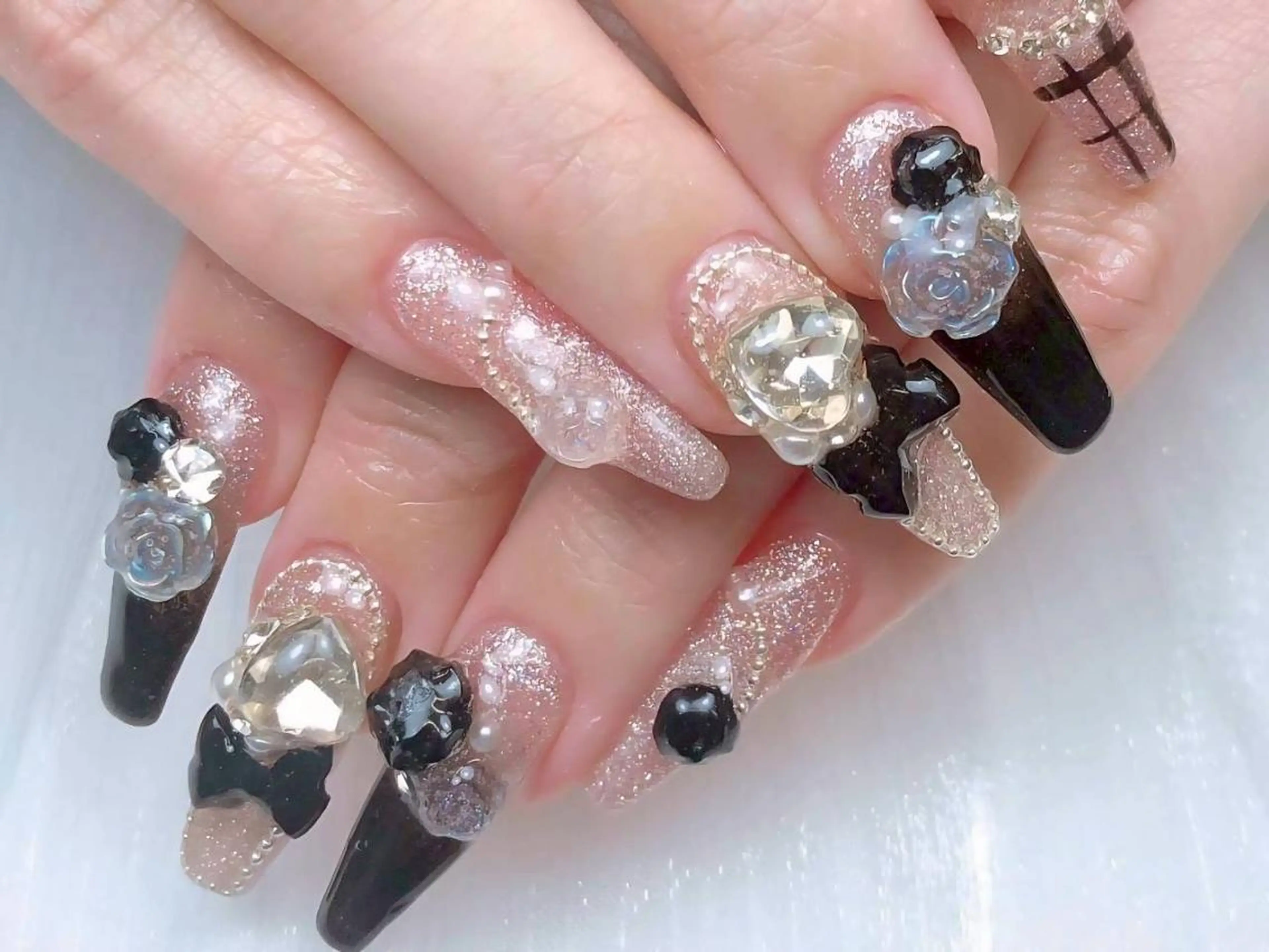 ネイル ジェルネイル 韓国ネイル パラジェル ワンホンネイル MIHANA Jr Nailistのネイルデザイン