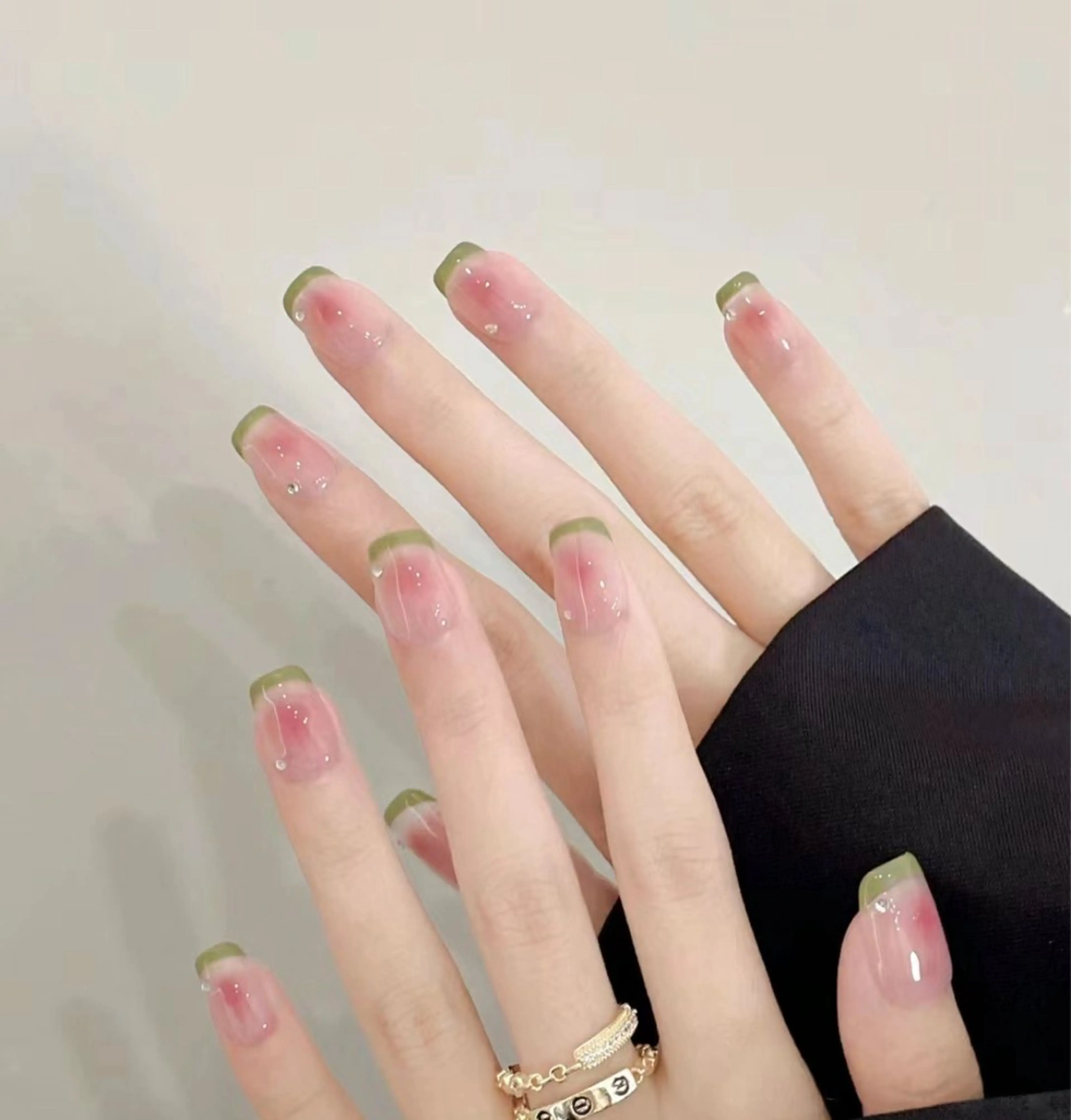 ネイル 七音 ネイルサロンのネイルデザイン