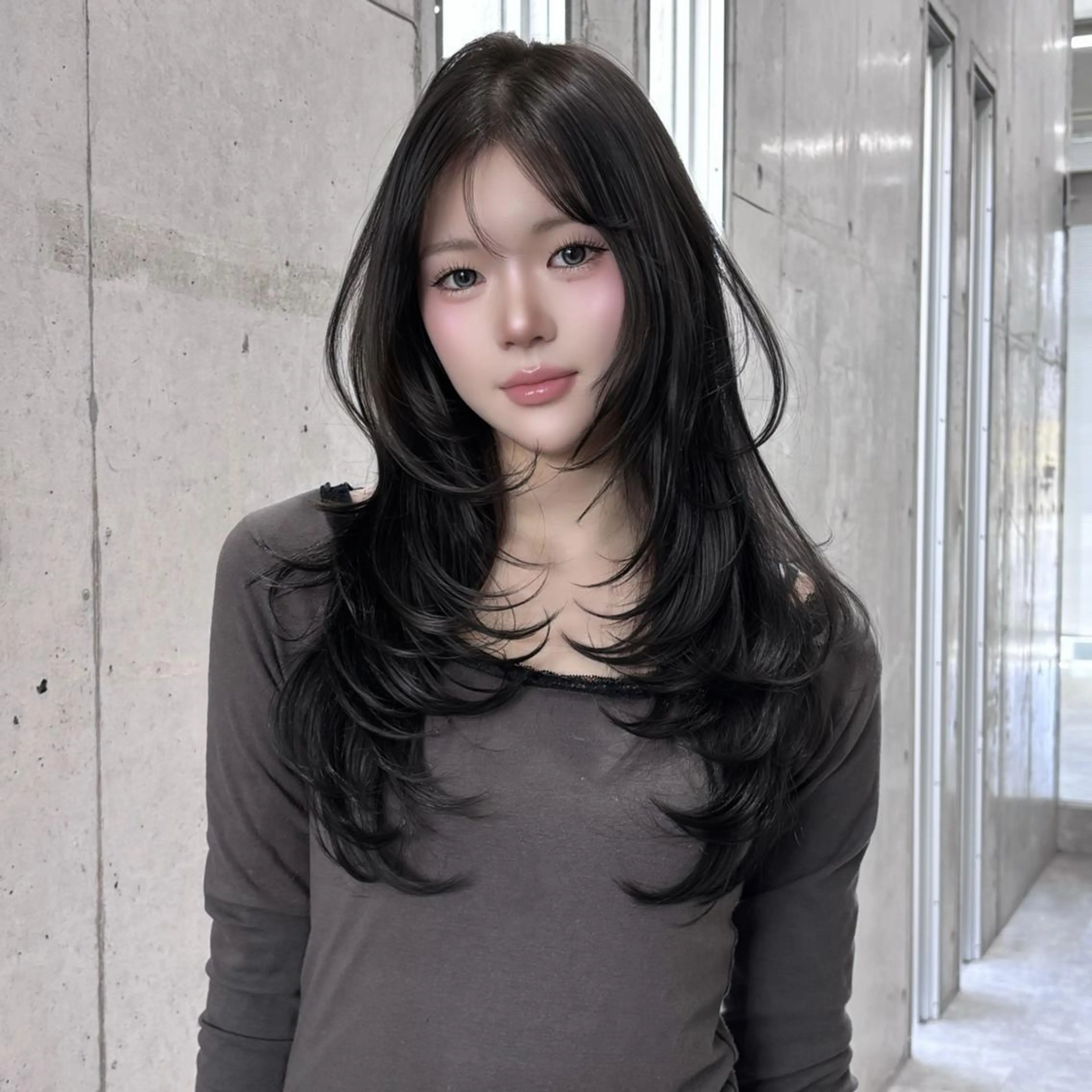 カラー ロング 透明感カラー グレージュ ハイレイヤー レイヤーカット 韓国ヘア💖Wカラー 💖透明感カラー💖のヘアスタイル