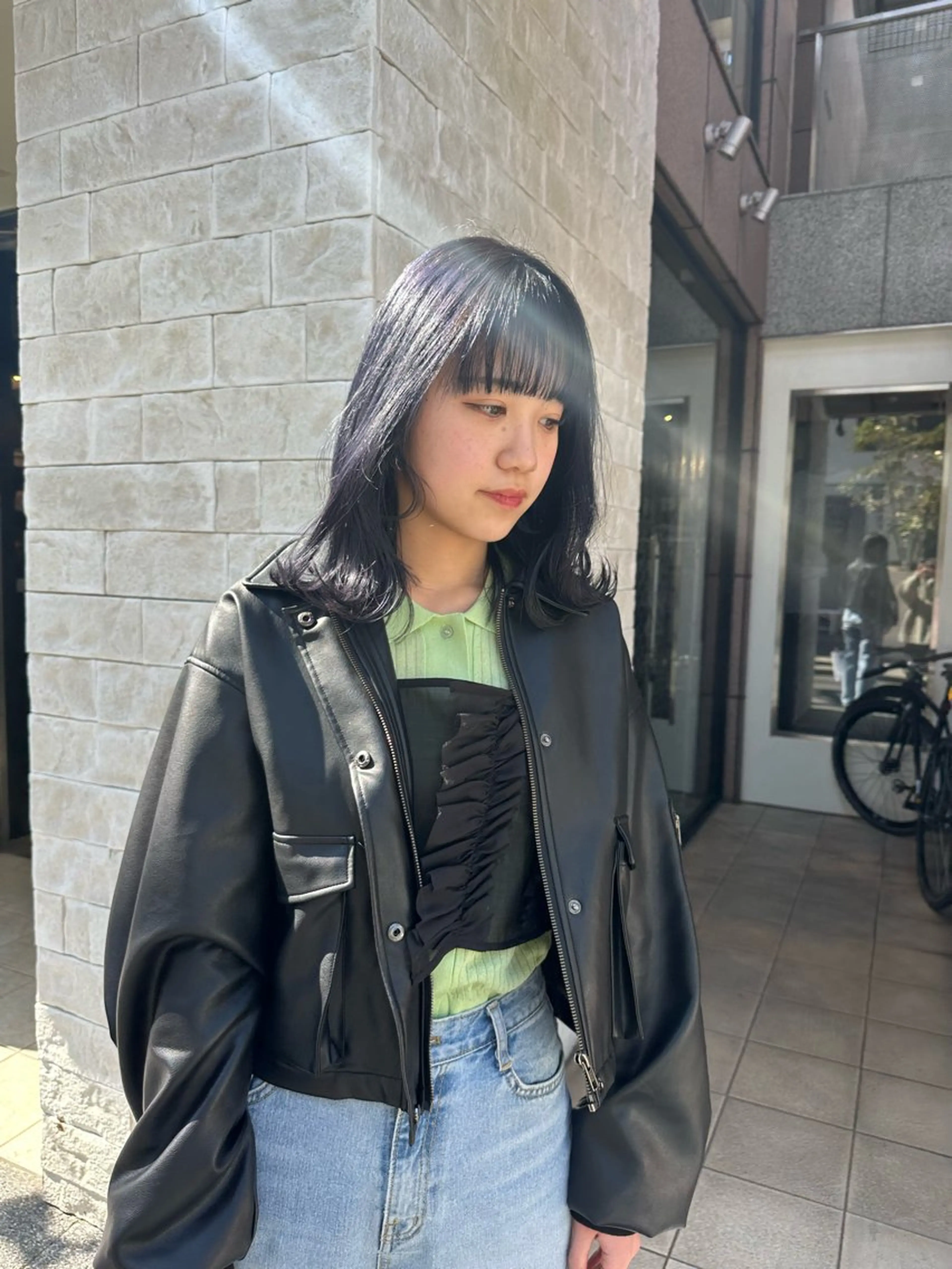 ミディアム カラー ブリーチ ハイトーンカラー ブリーチなしカラー ボブ REINA☁️透明感 カラー/ぷつっと♡のヘアスタイル