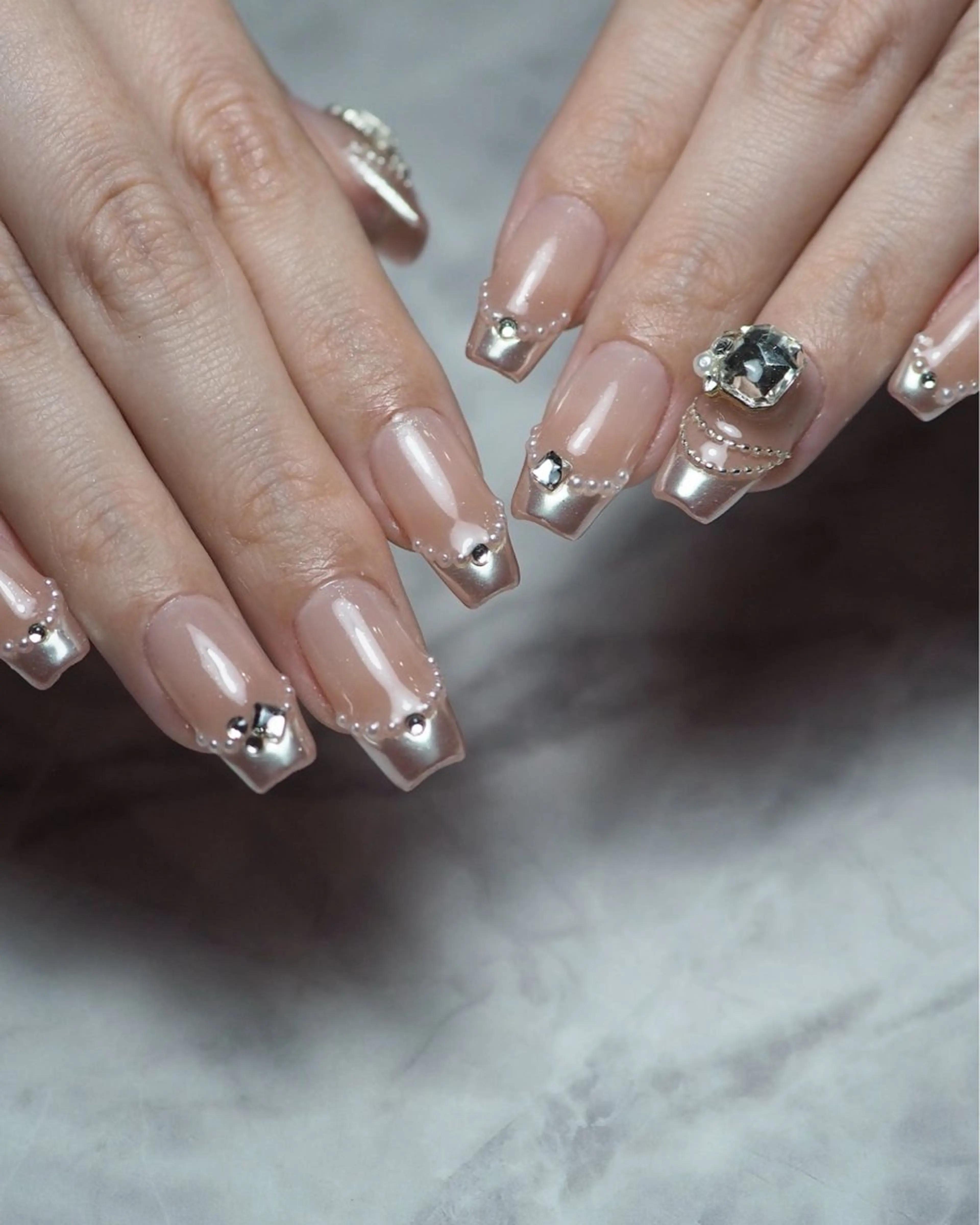 ネイル なんば7nail YUZUHAのネイルデザイン