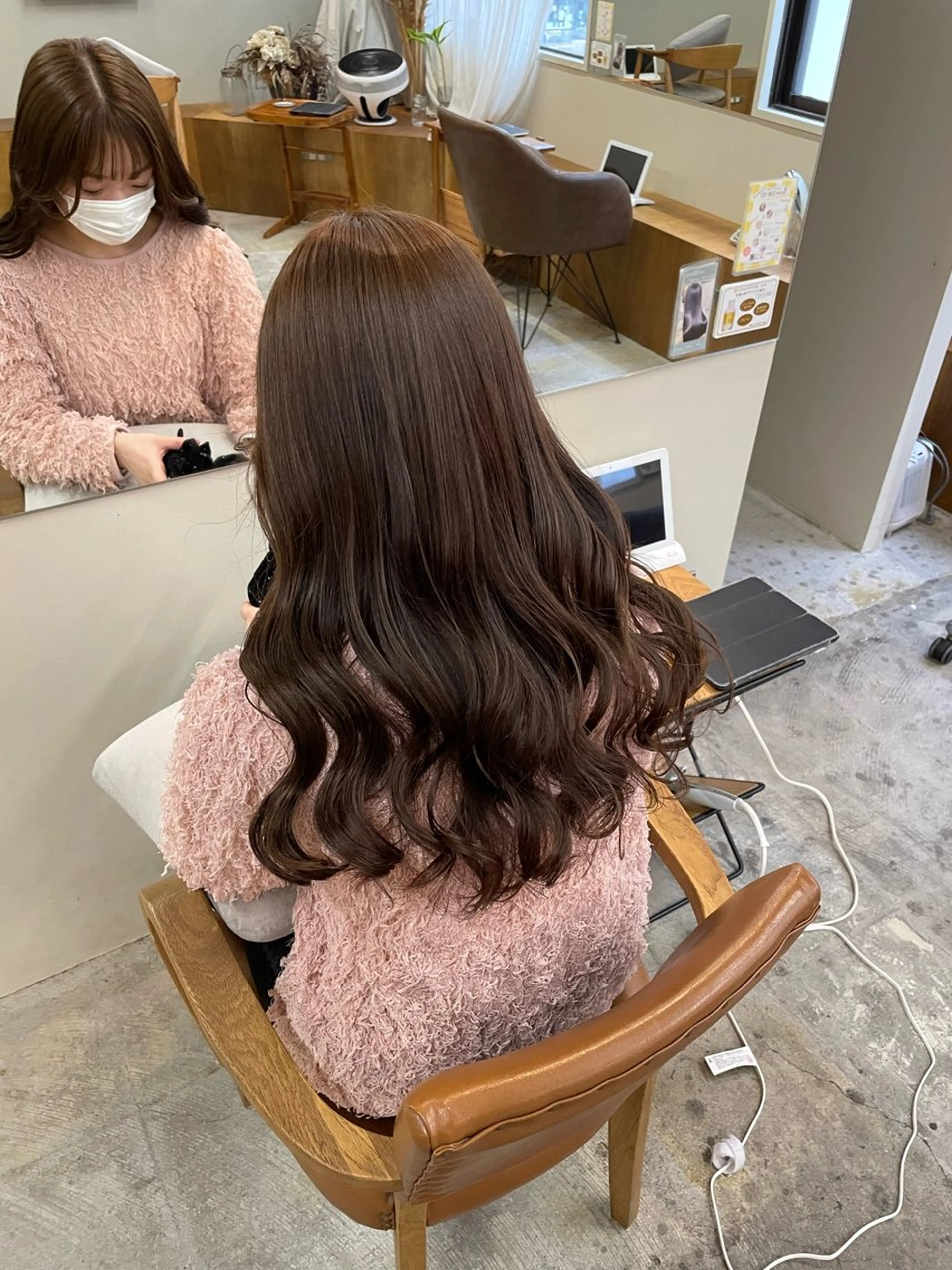 ロング カラー 山下 悠月のヘアスタイル