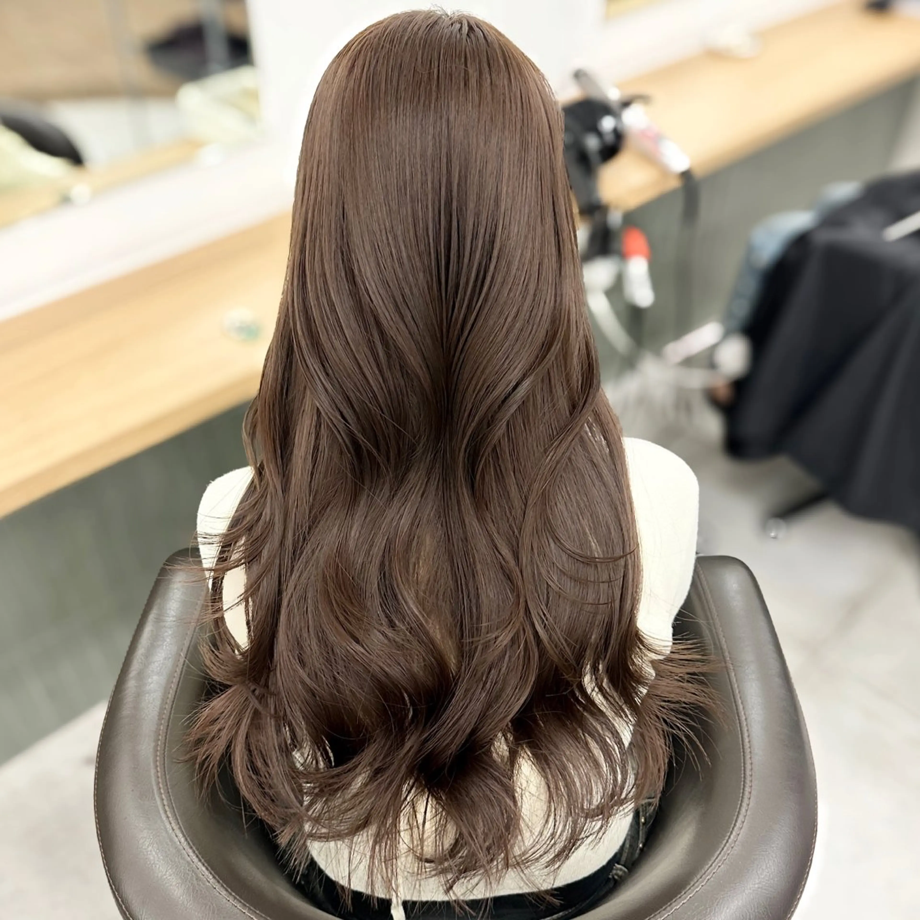 ロング カラー カット ヘアカラー トリートメント ブリーチなし/レイヤ ー特化🌈Tommyのヘアスタイル