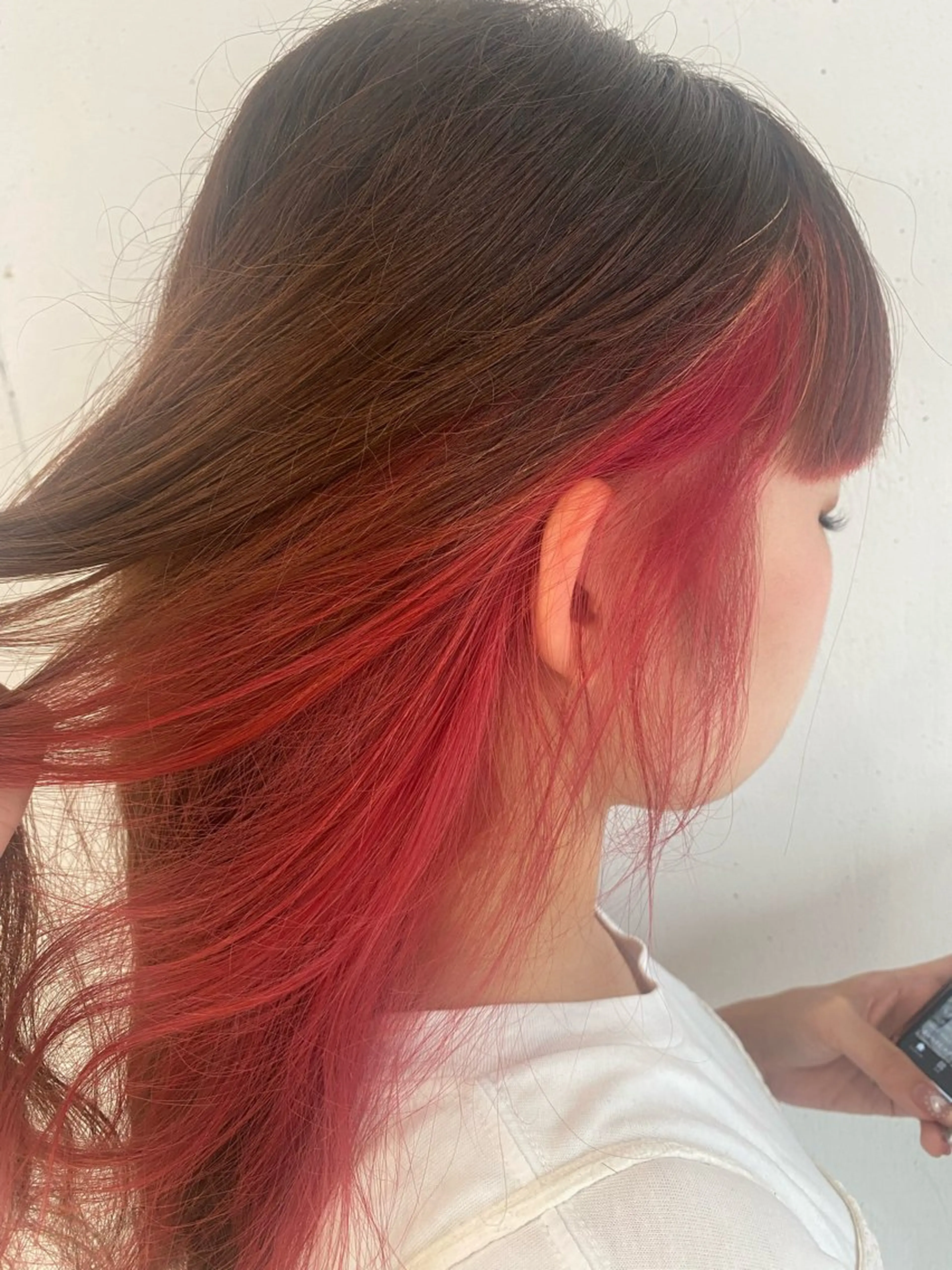 カラー インナーカラー 韓国風／ハイトーン 砂原洋介のヘアスタイル