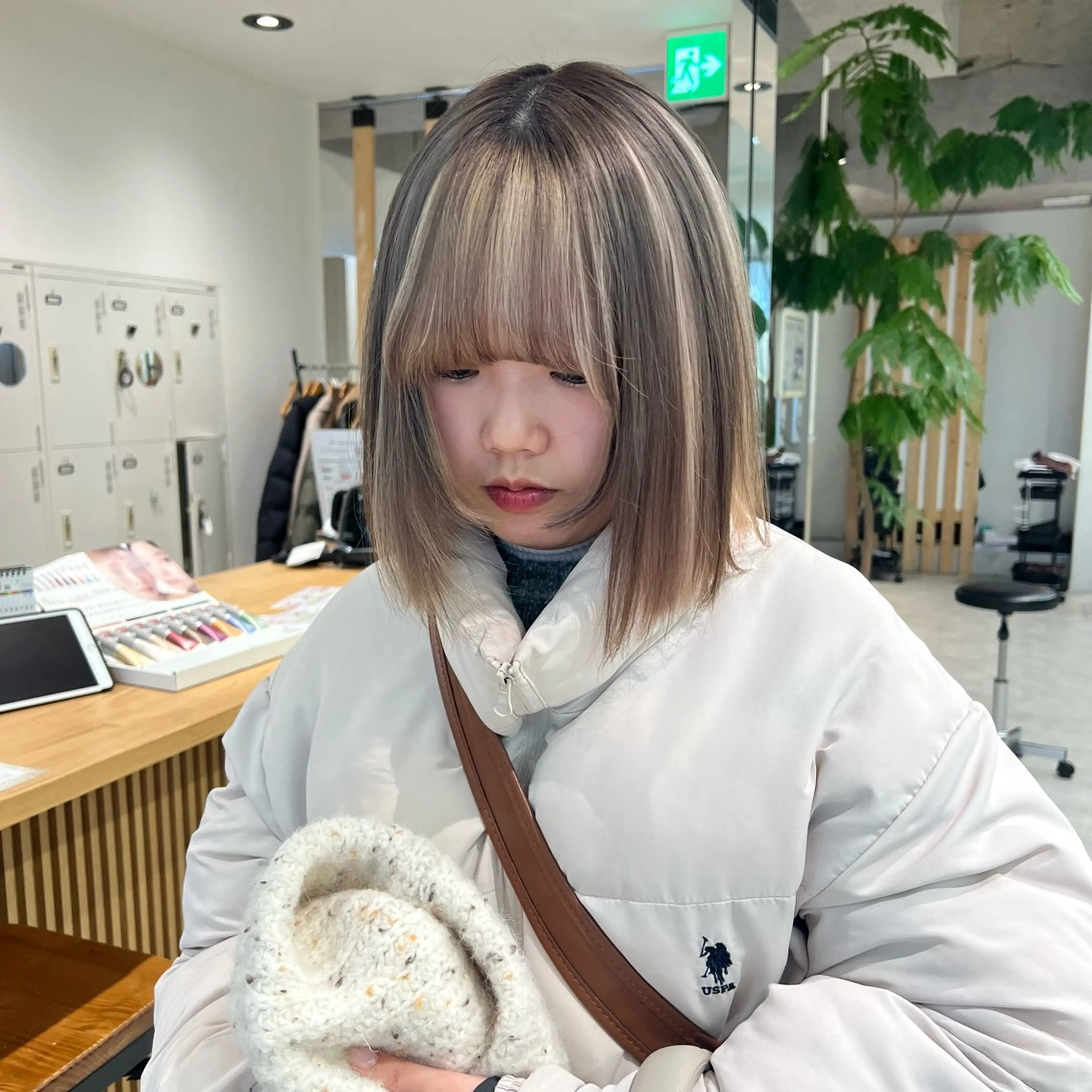 ショート カラー ベージュカラー ハイトーンカラー ハイトーンベージュ カット ヘアカラー 透明感カラー/ボブ / MARIE🍇のヘアスタイル