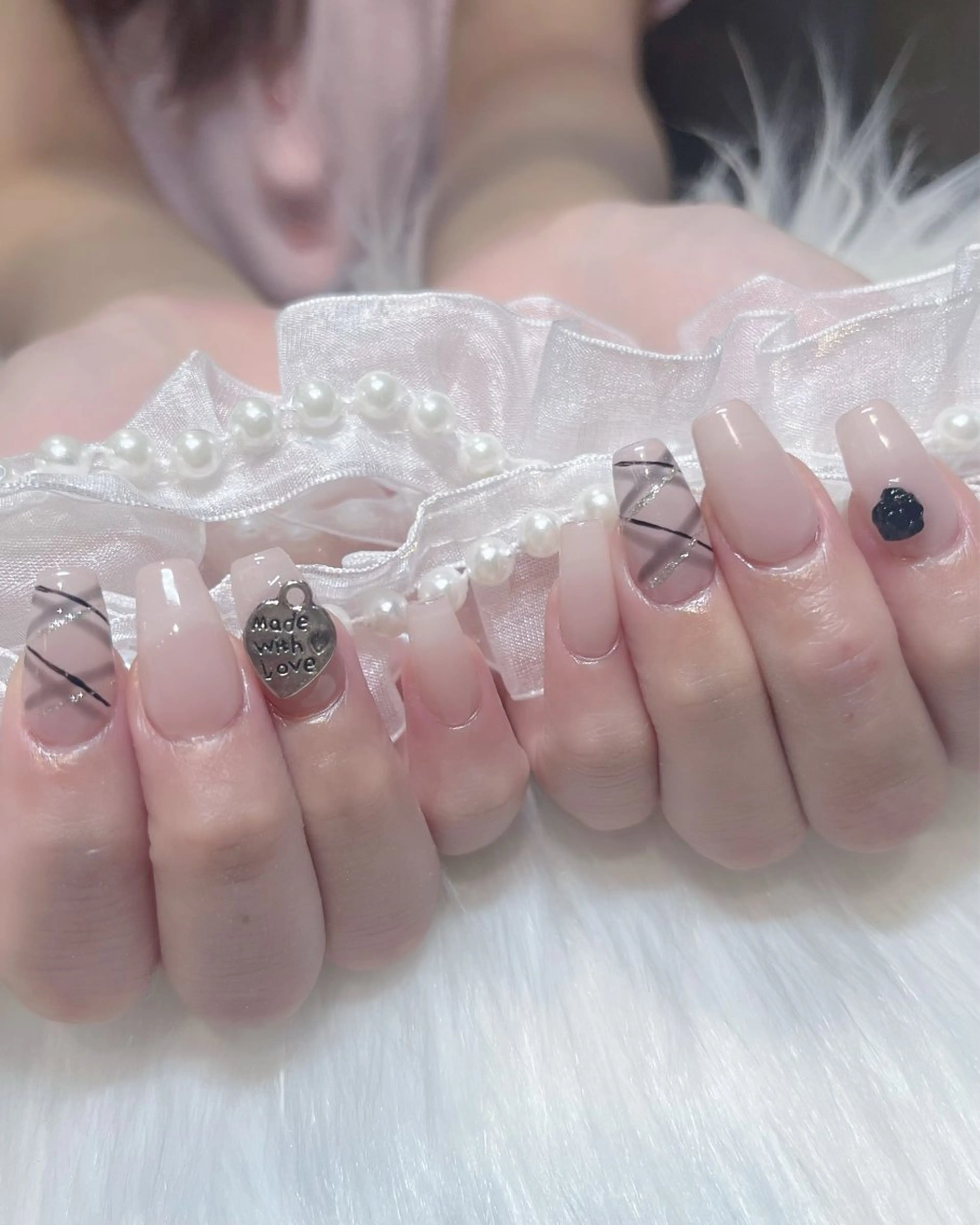 ネイル アートネイル ガーリー ハート 韓国ネイル 持ち込み KOKONA 🎀のネイルデザイン