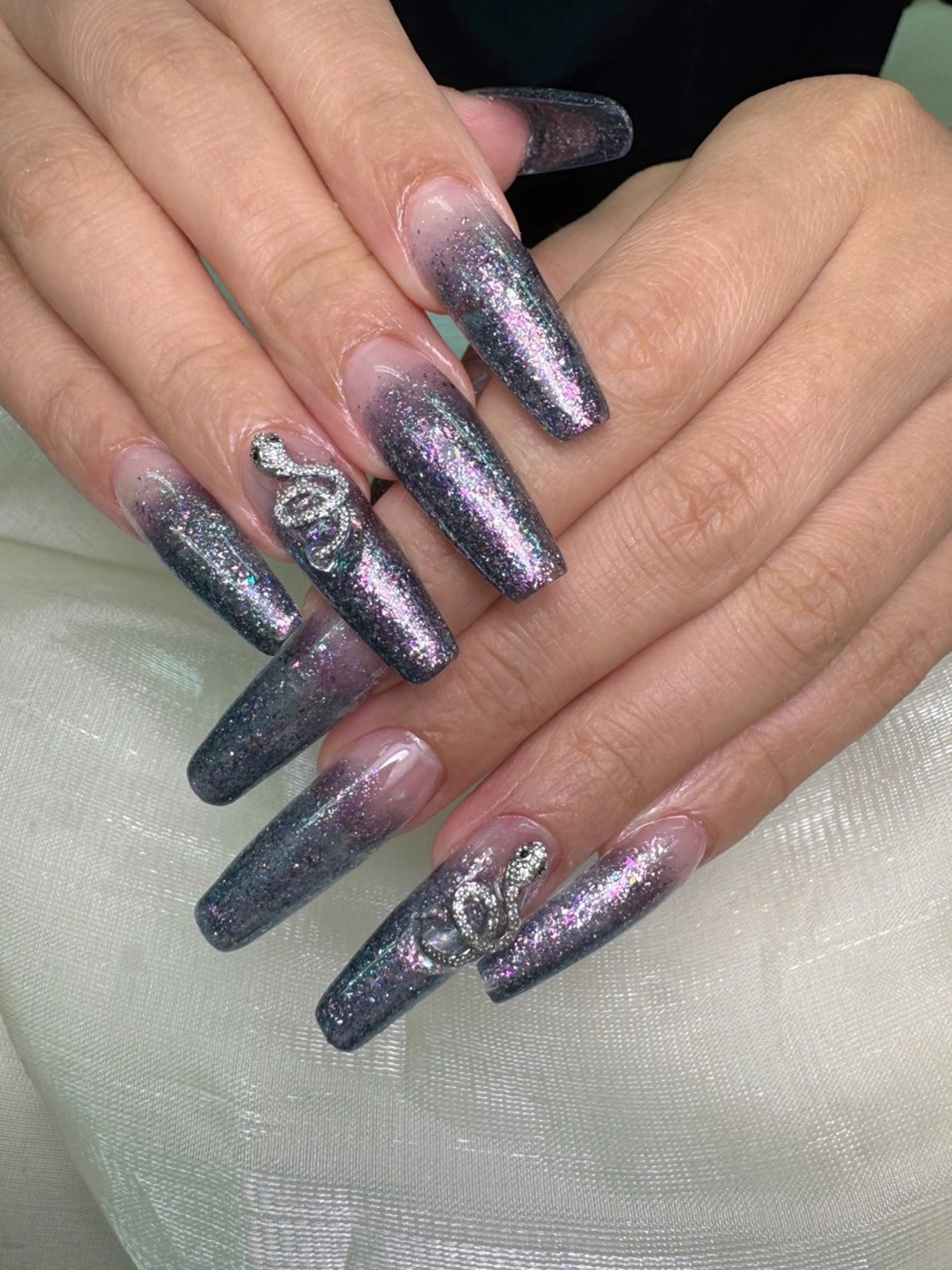 ネイル ロングネイル ハンドネイル lucky nail 歌舞伎町のネイルデザイン