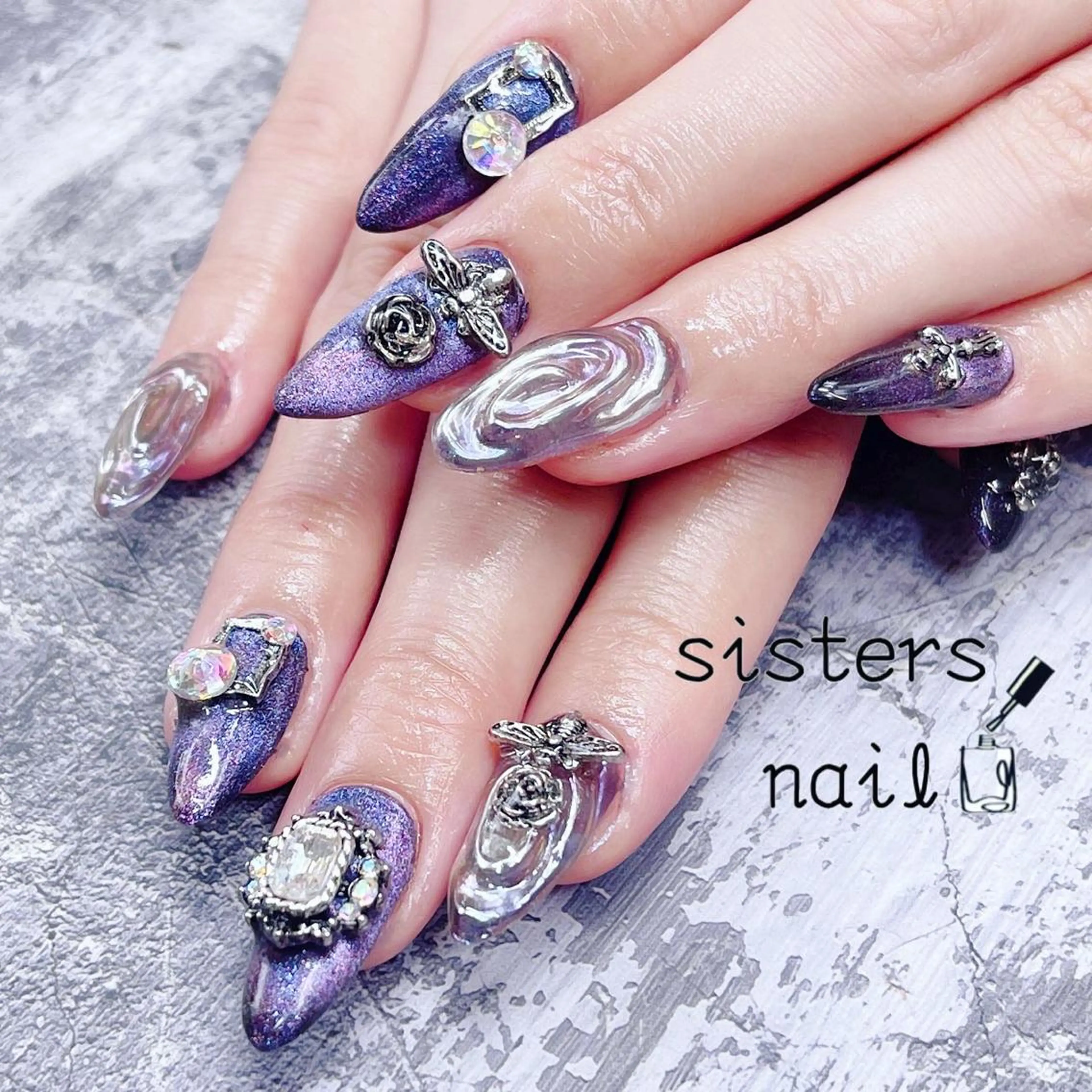 ネイル アートネイル 長さ出し 韓国ネイル マグネットネイル ミラーネイル ハンドネイル ハンドケア sisters nail.fのネイルデザイン