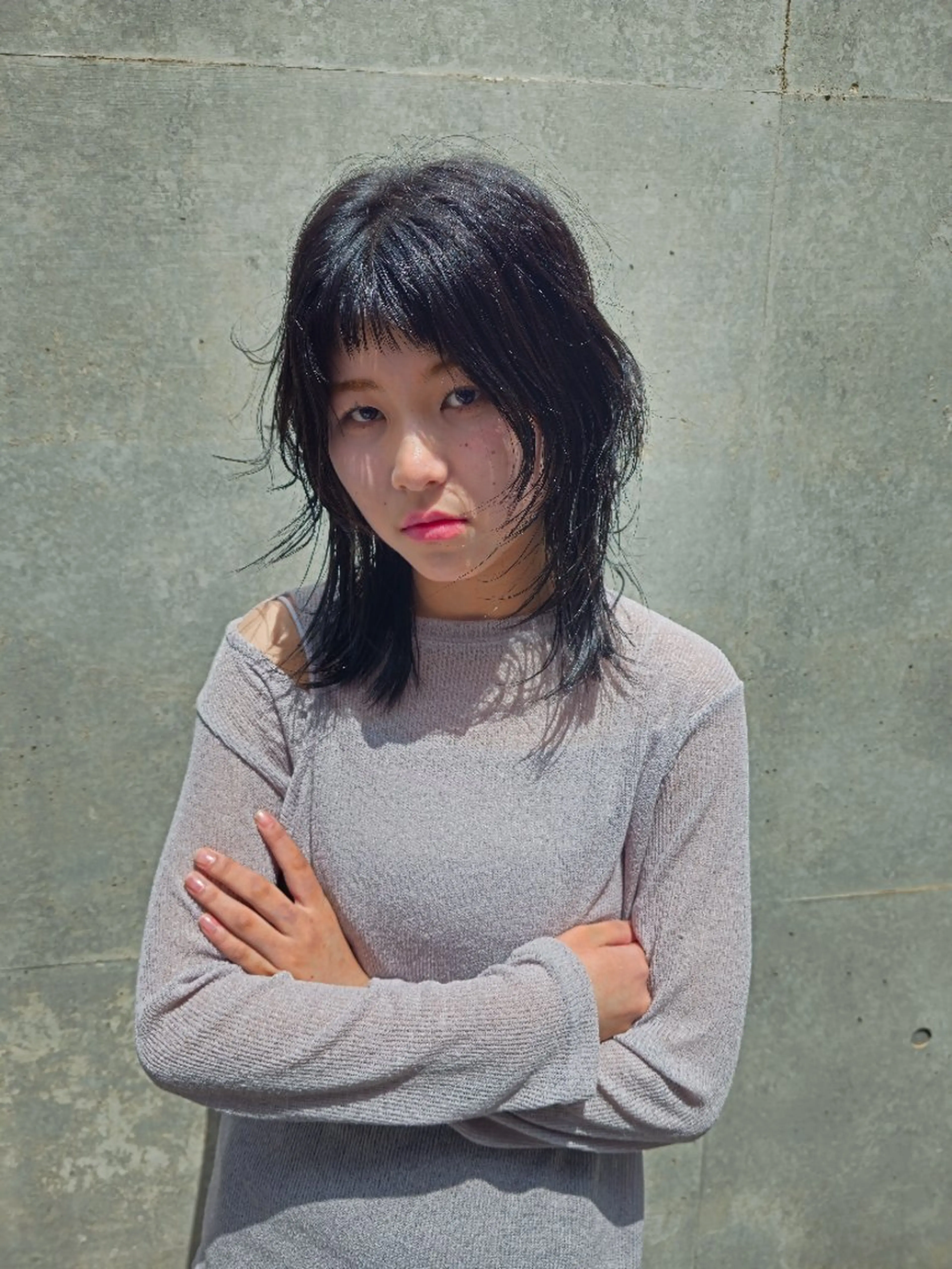 ミディアム OMA　 カタギシのヘアスタイル