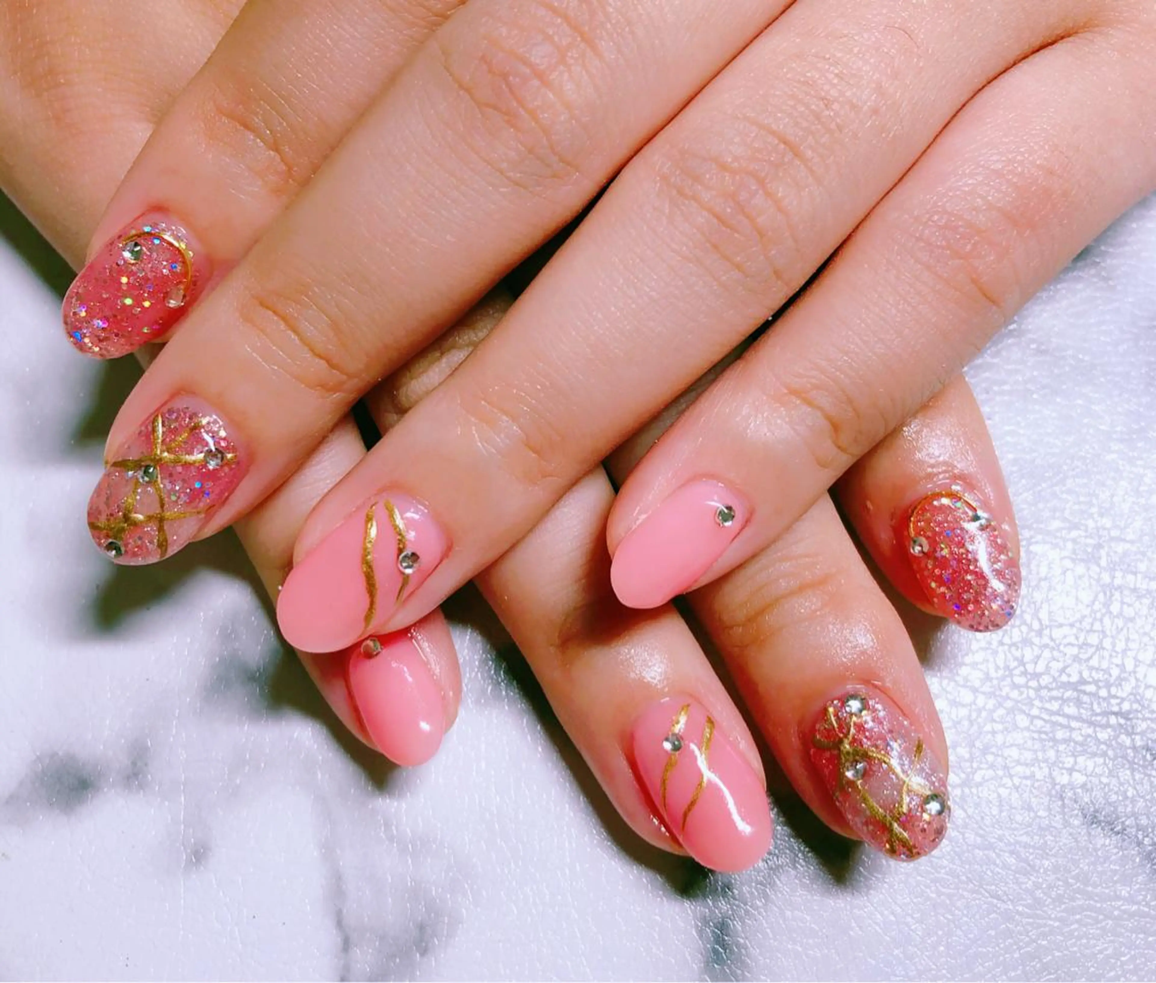 ネイル ハンドネイル マジック ミラーのネイルデザイン