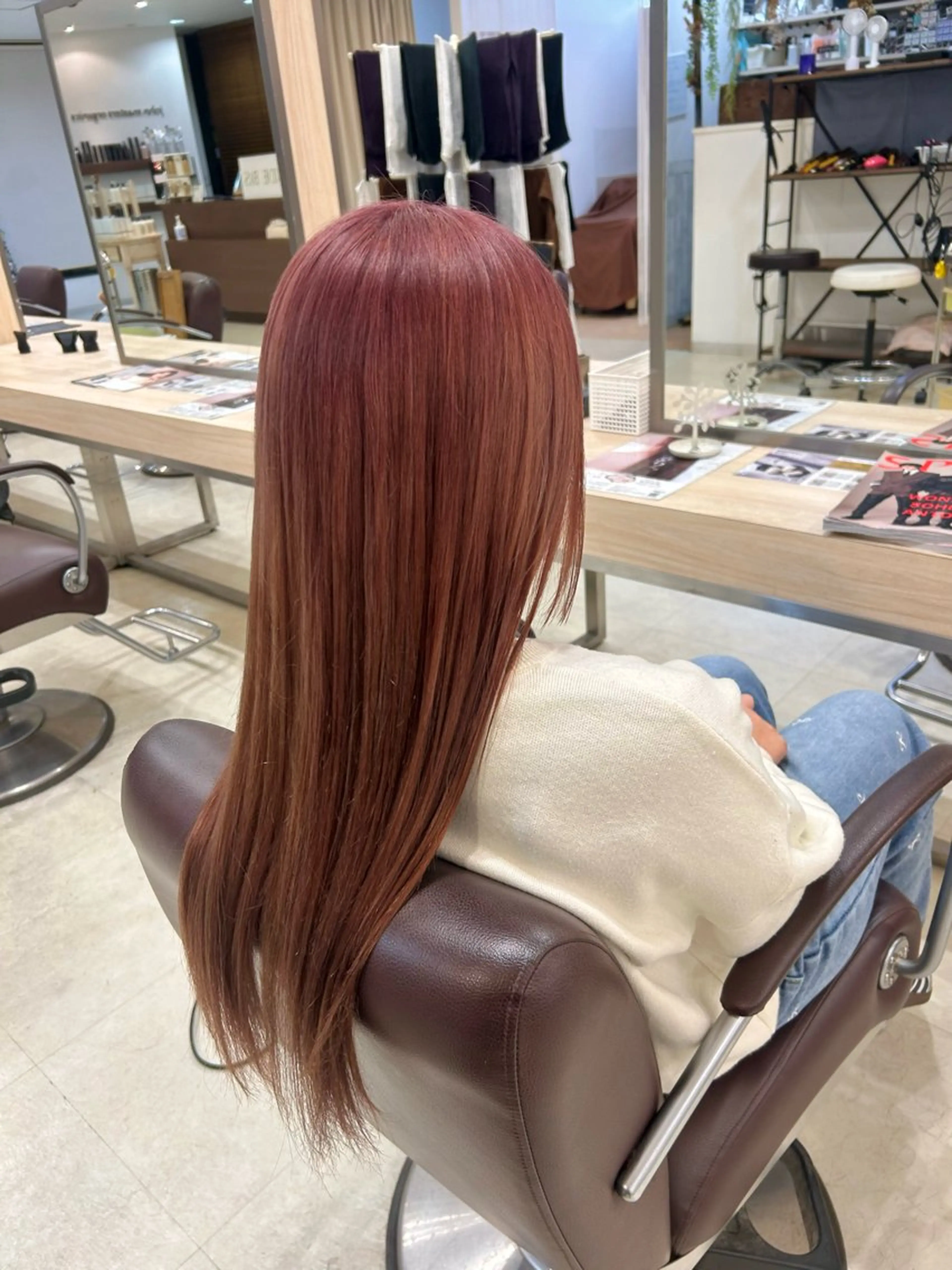 カラー ブリーチ ブラウンカラー ピンクカラー ヘアカラー 北崎 花のヘアスタイル