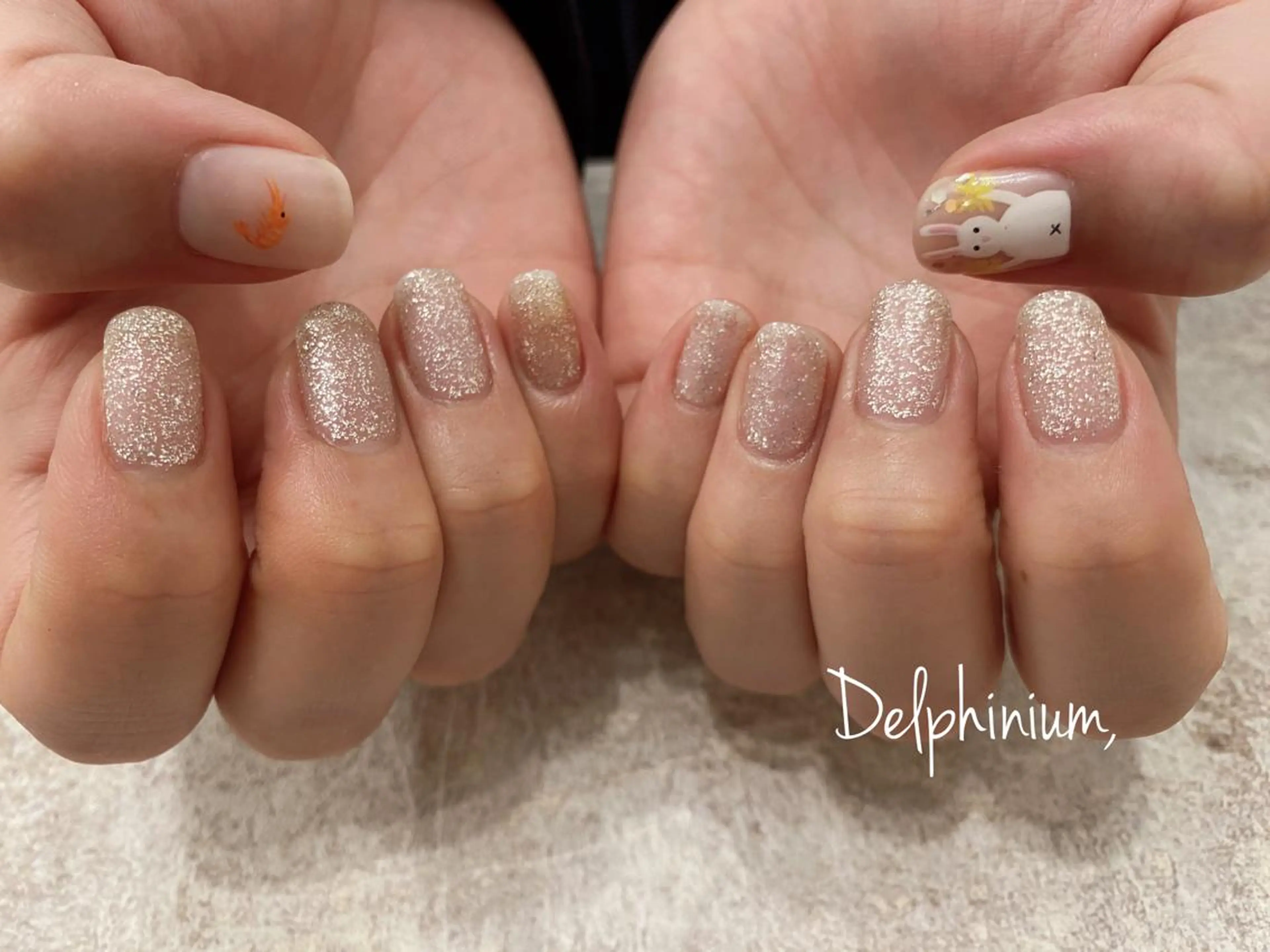 ネイル ハンドネイル 岡本 友恵のネイルデザイン