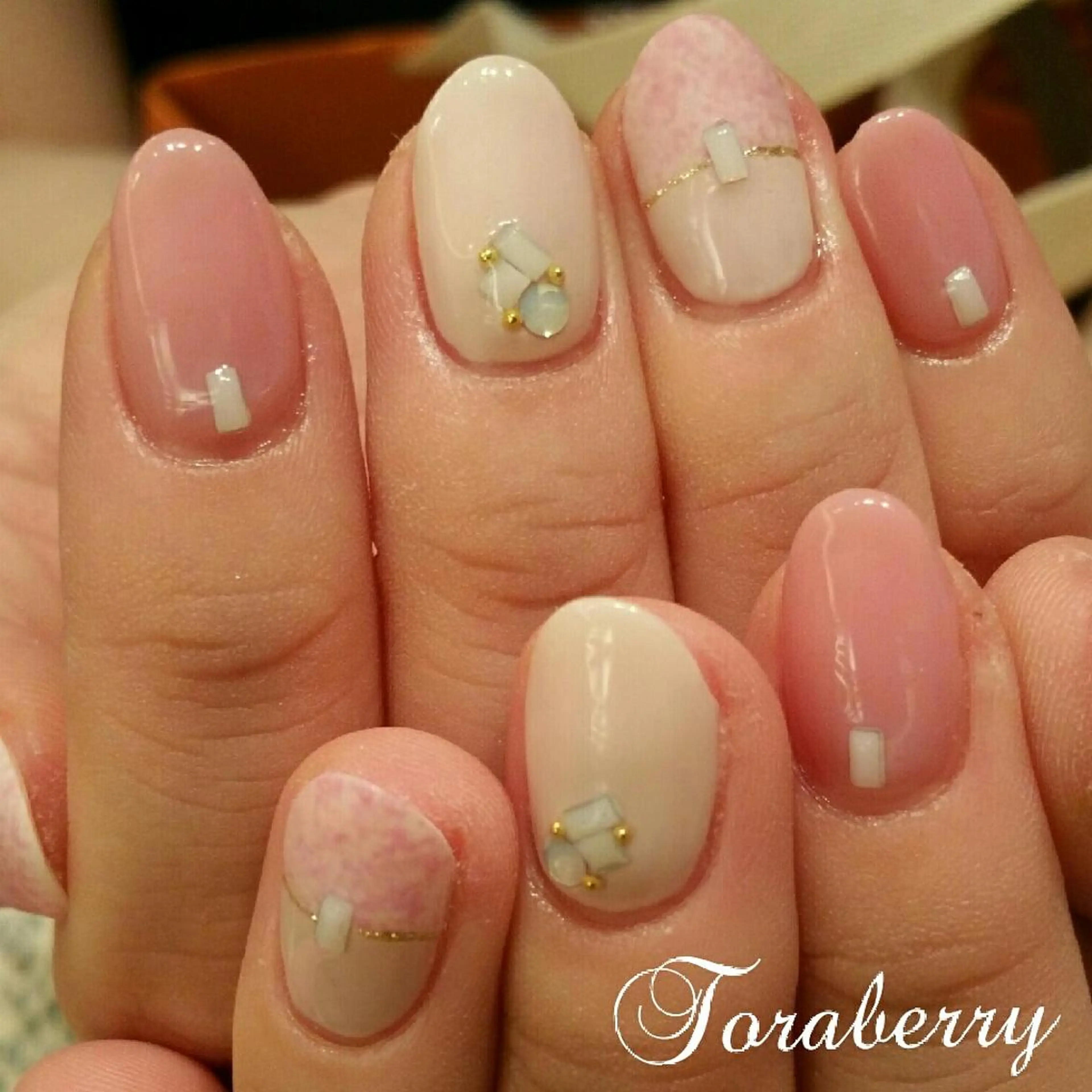 ネイル ネイリスト なつみのネイルデザイン