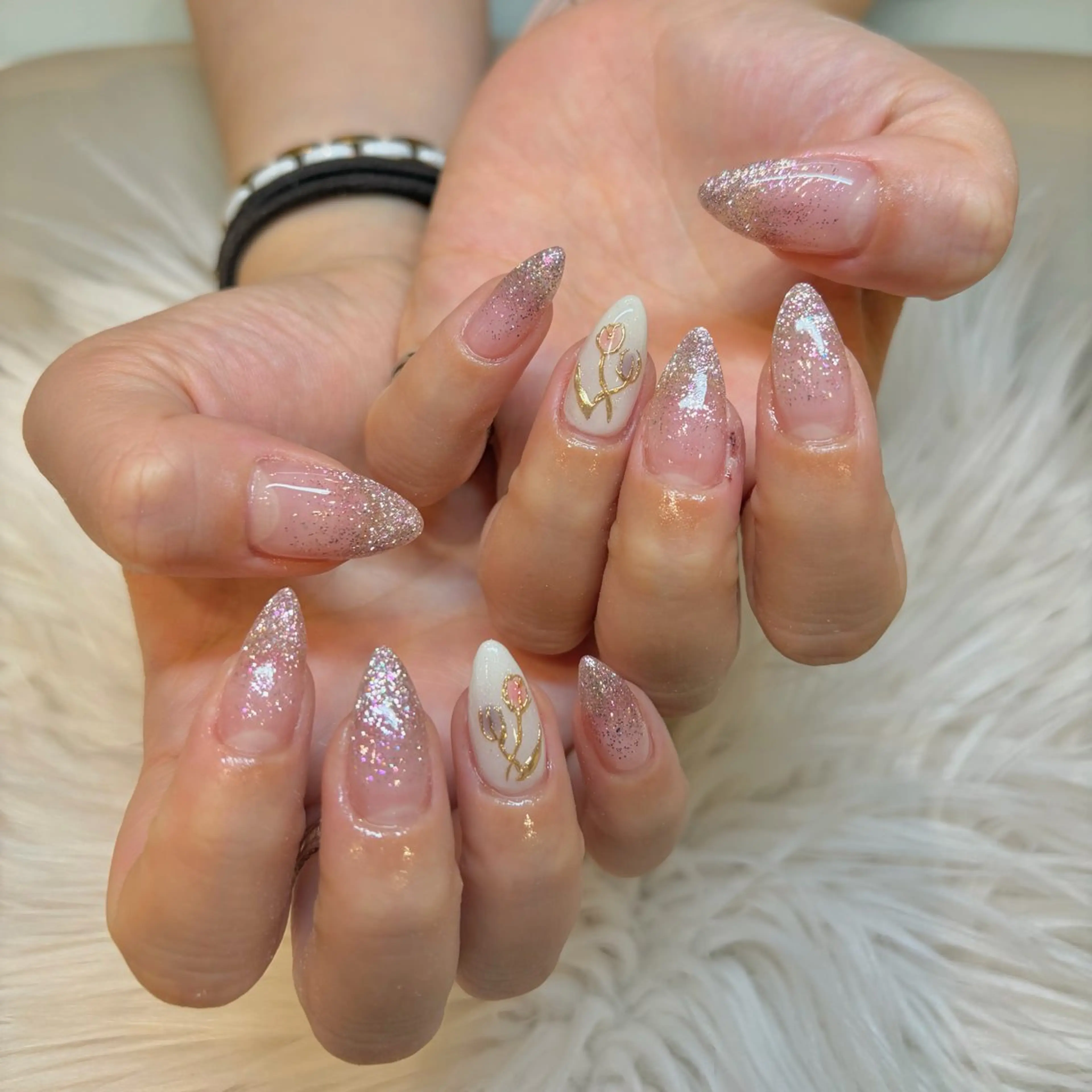 ネイル ハンドネイル ラサンセリテ YURIKAのネイルデザイン