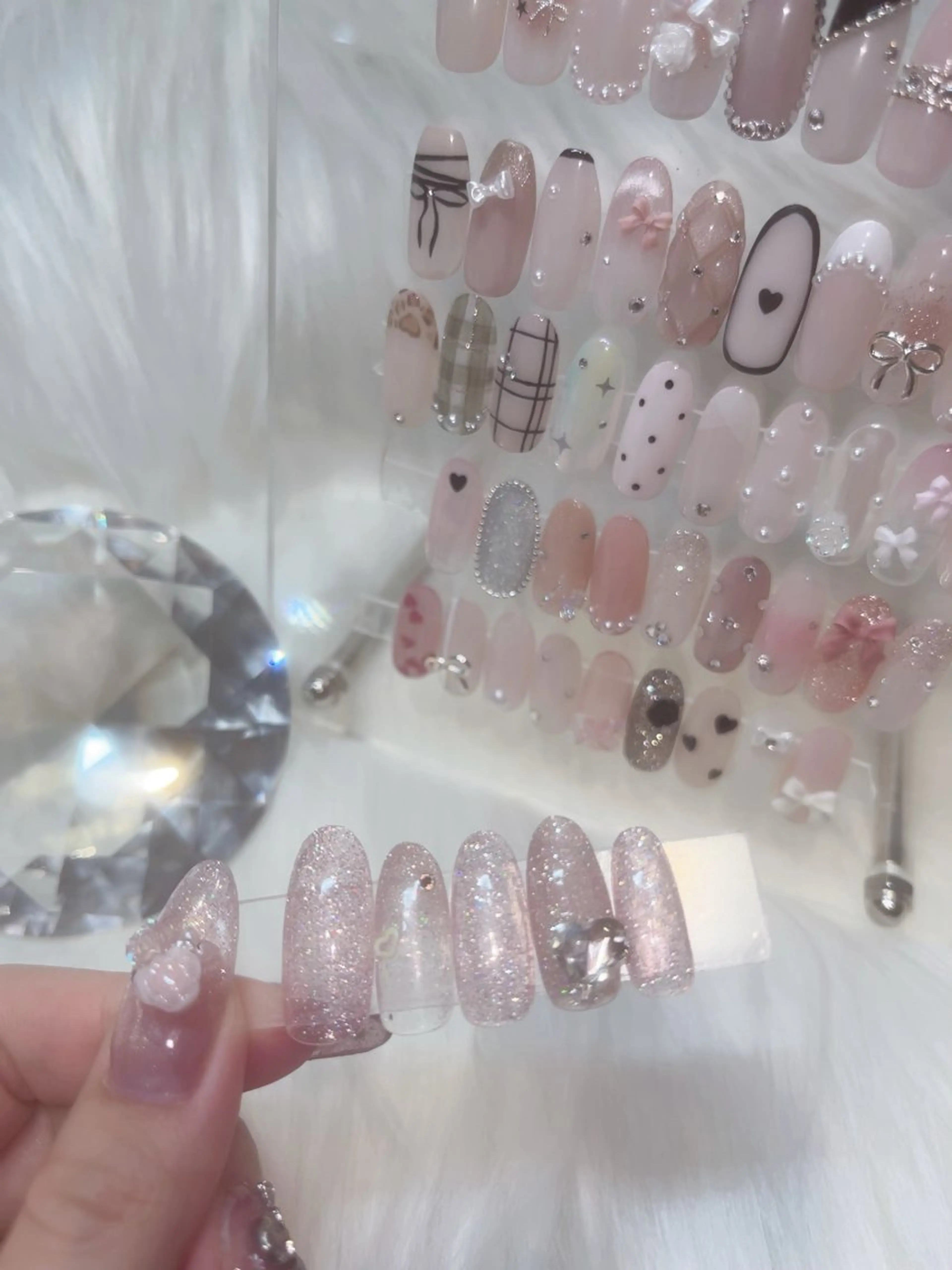 ネイル アートネイル フラッシュネイル KOKONA 🎀のネイルデザイン