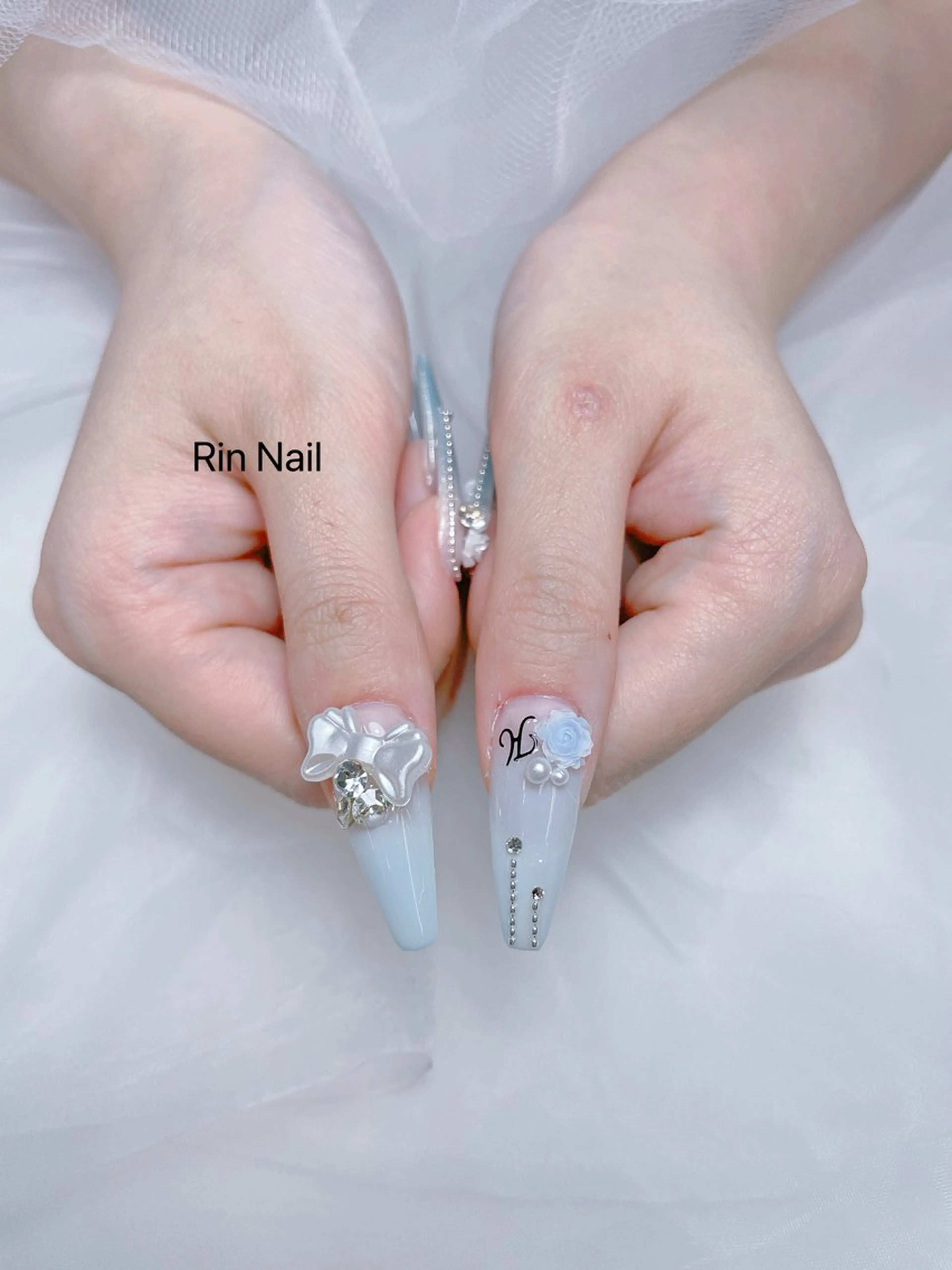 ネイル フレンチネイル ジェルネイル 韓国ネイル マグネットネイル ネイルチップ Rin Nail 新大久保店のネイルデザイン