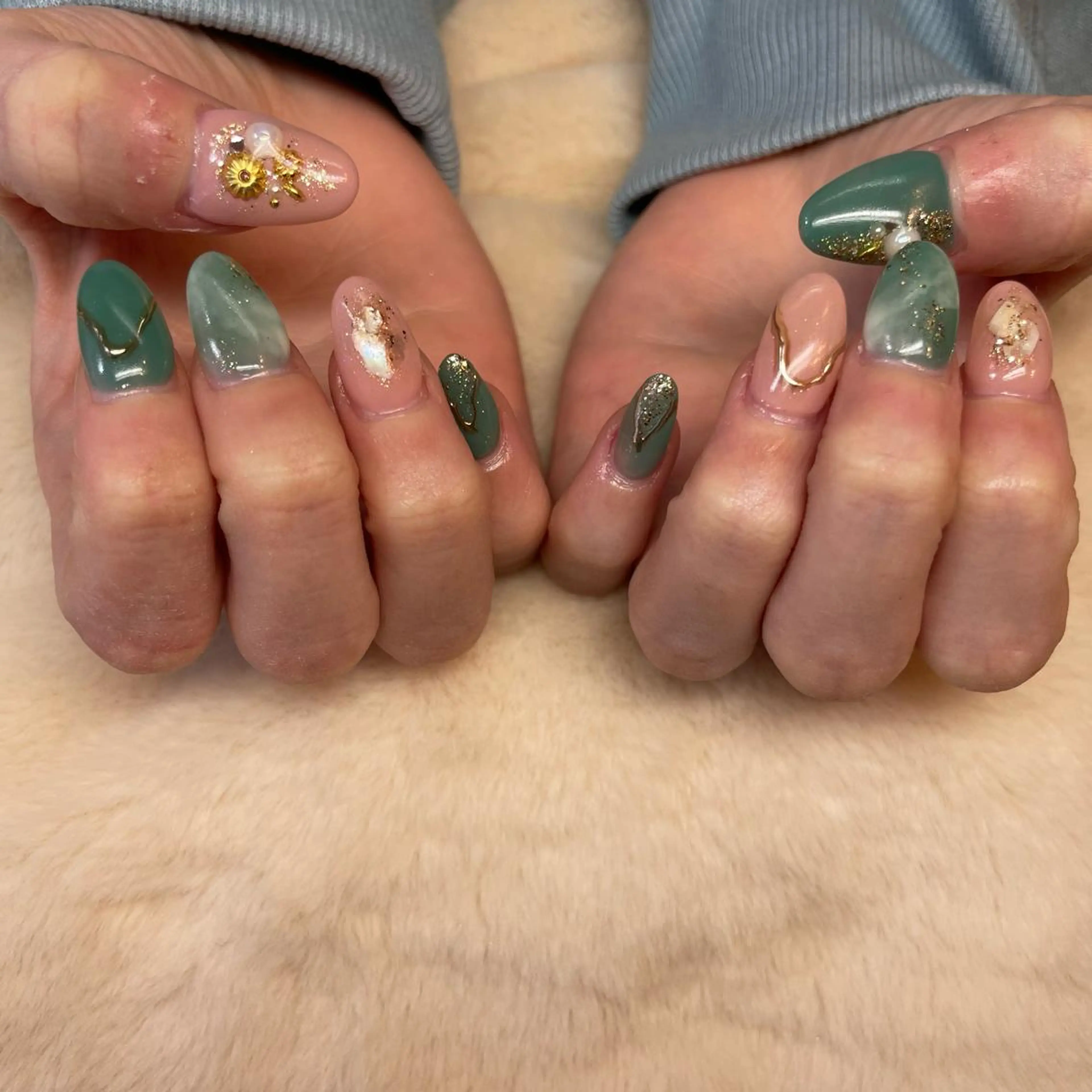 ネイル es nailのネイルデザイン