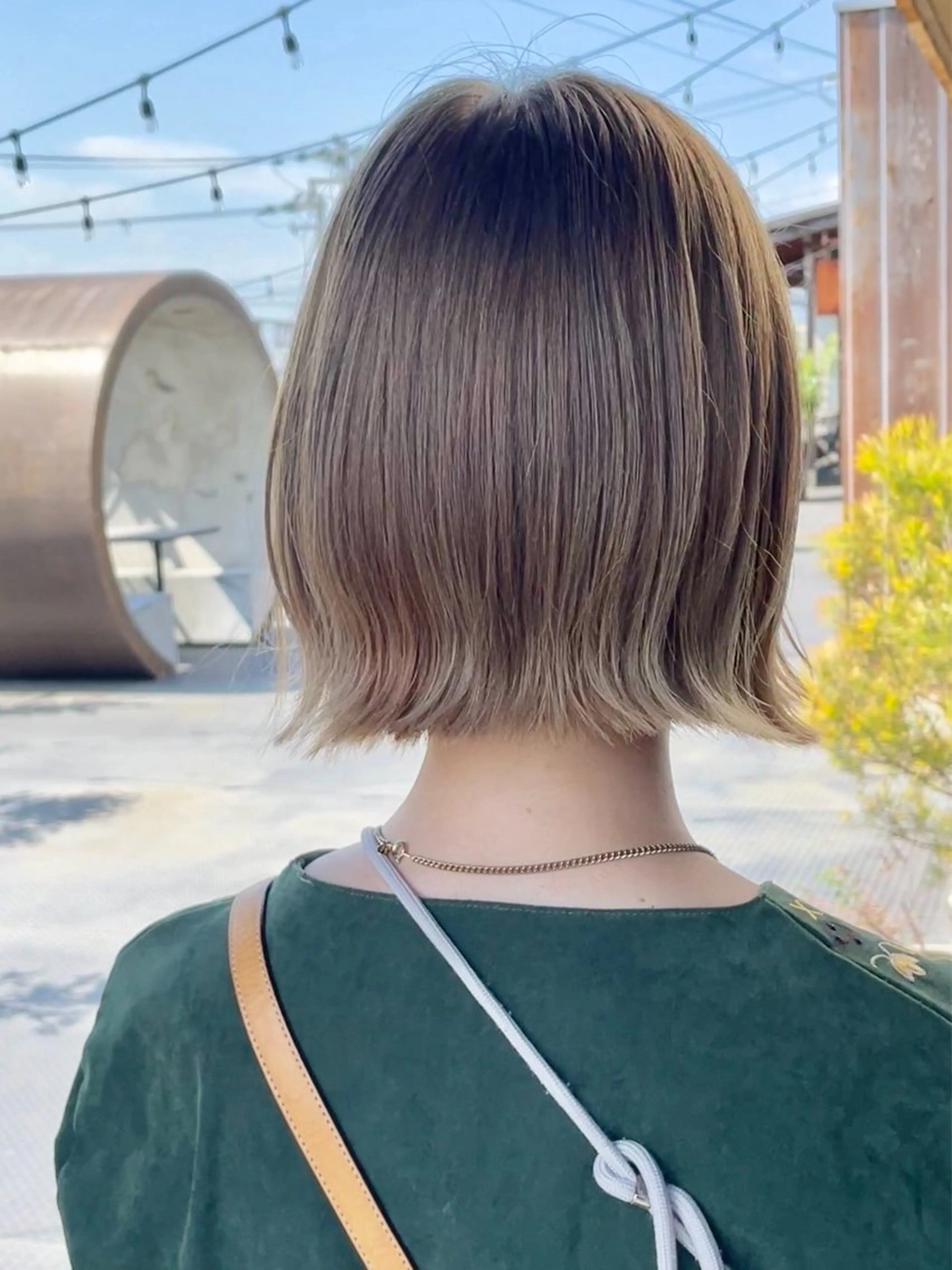 ショート カット ヘアカラー トリートメント 岡田 恭明のヘアスタイル