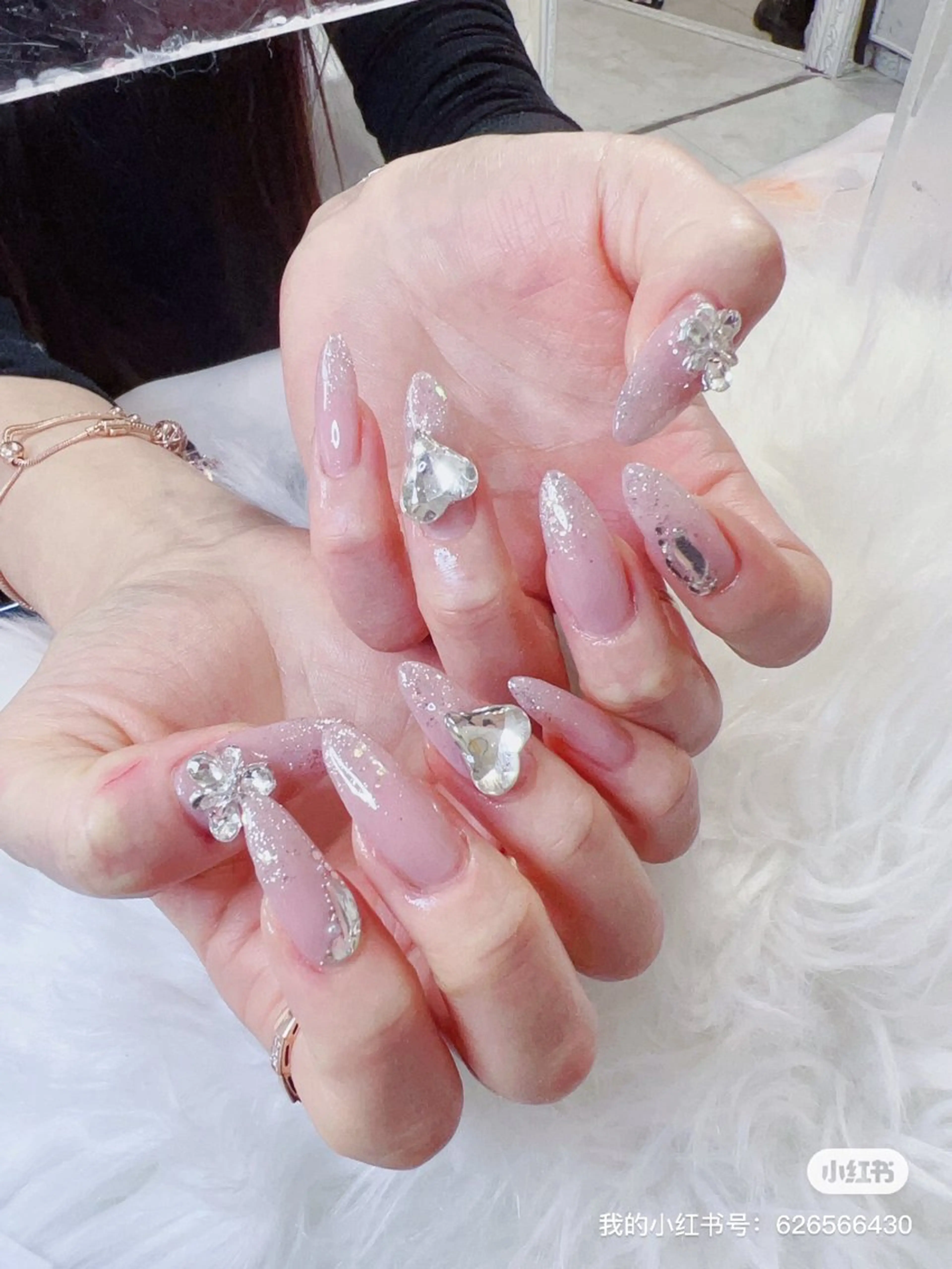 ネイル 菲菲ネイルサロン所属・FJ ネイルサロンのネイルデザイン