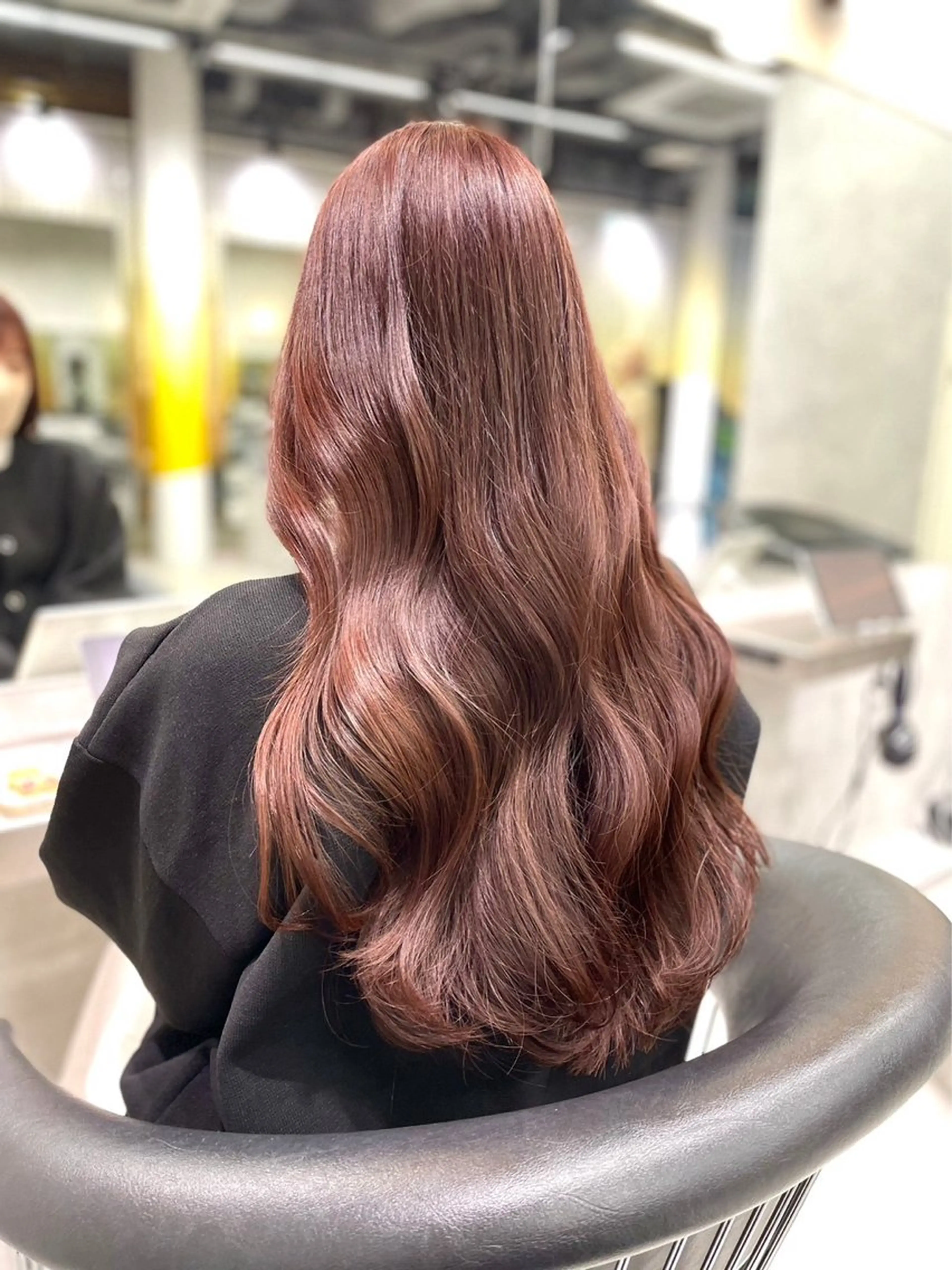 ロング パーマ 【レイヤーカット】 関根【コテ巻パーマ】のヘアスタイル