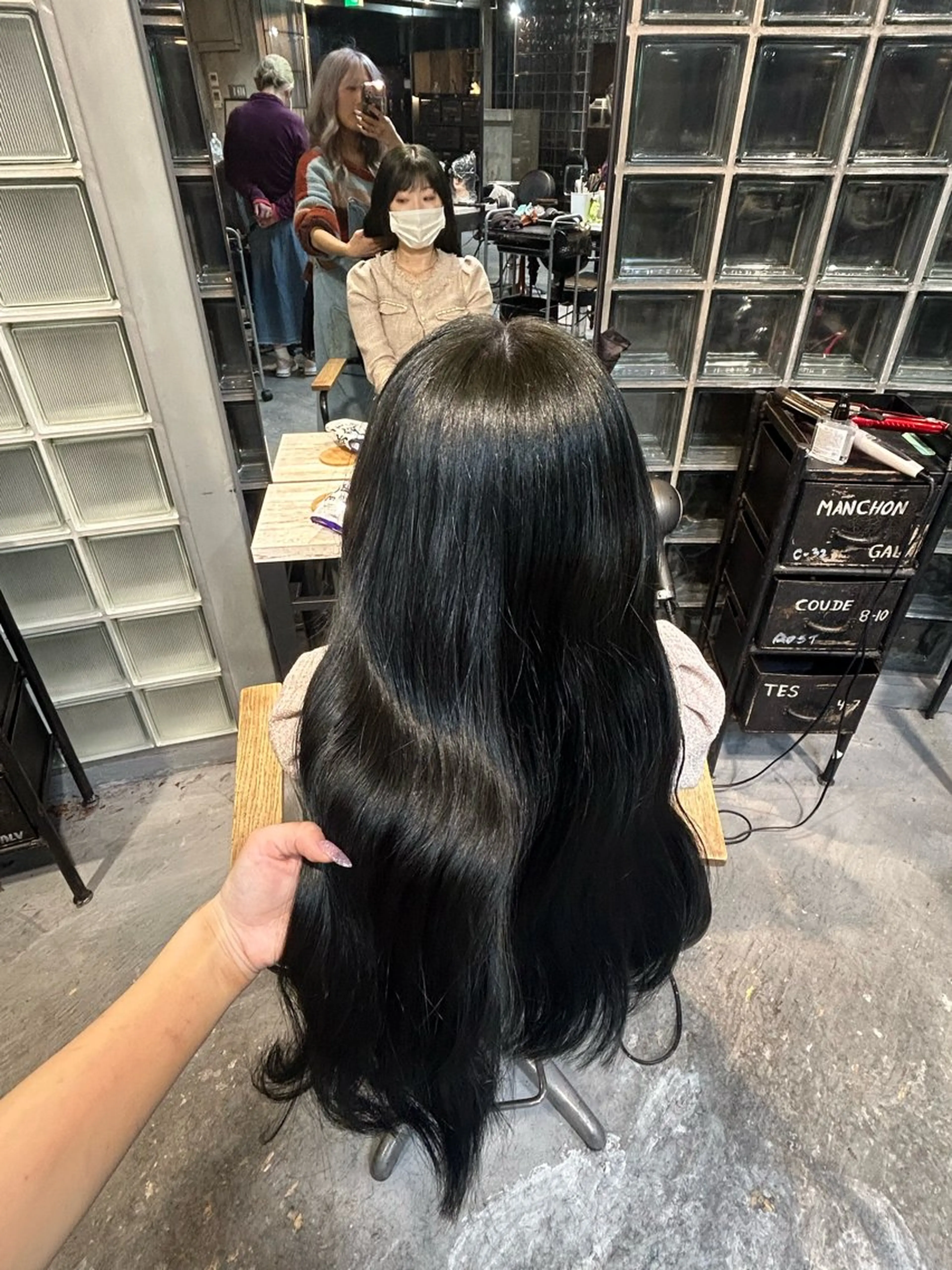 ロング 透明感カラー/おがわ まな🎀のヘアスタイル