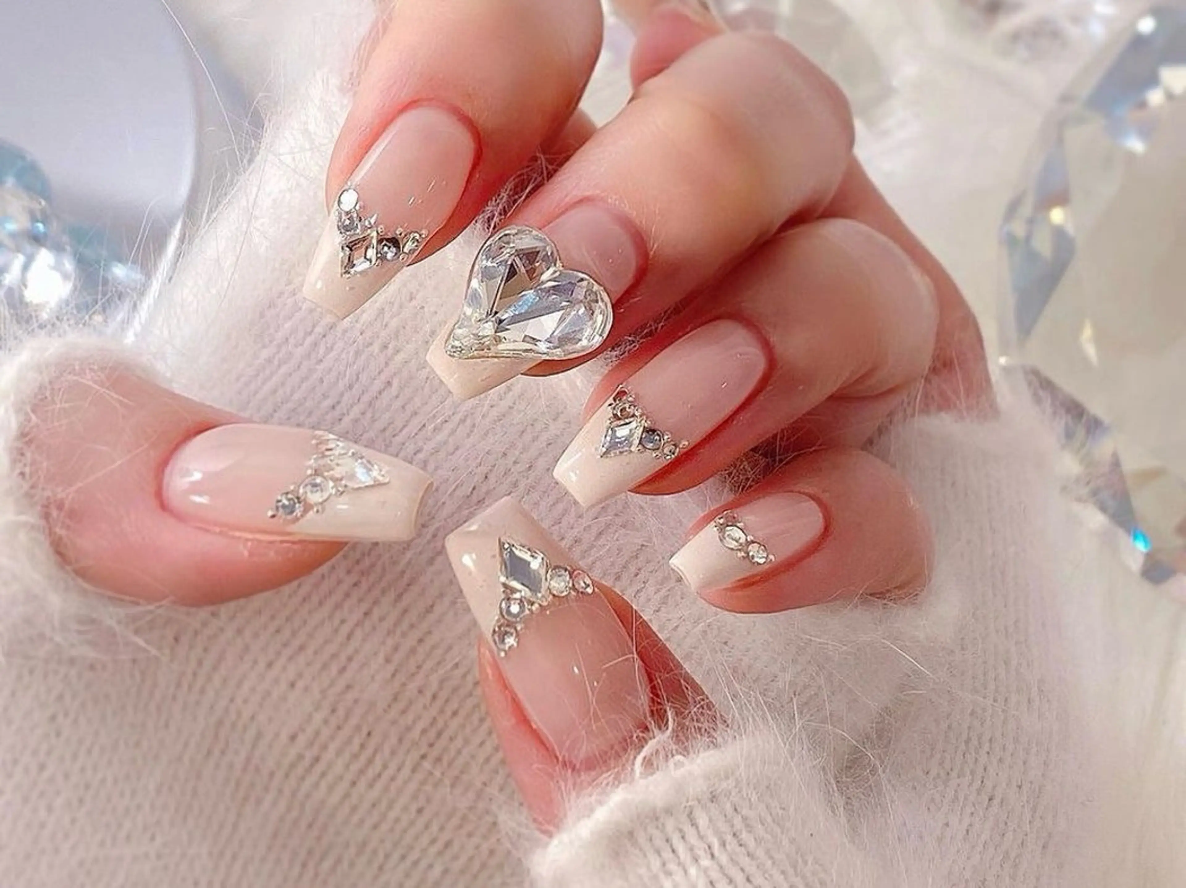 ネイル ハンドネイル ネイルサロン lotusのネイルデザイン