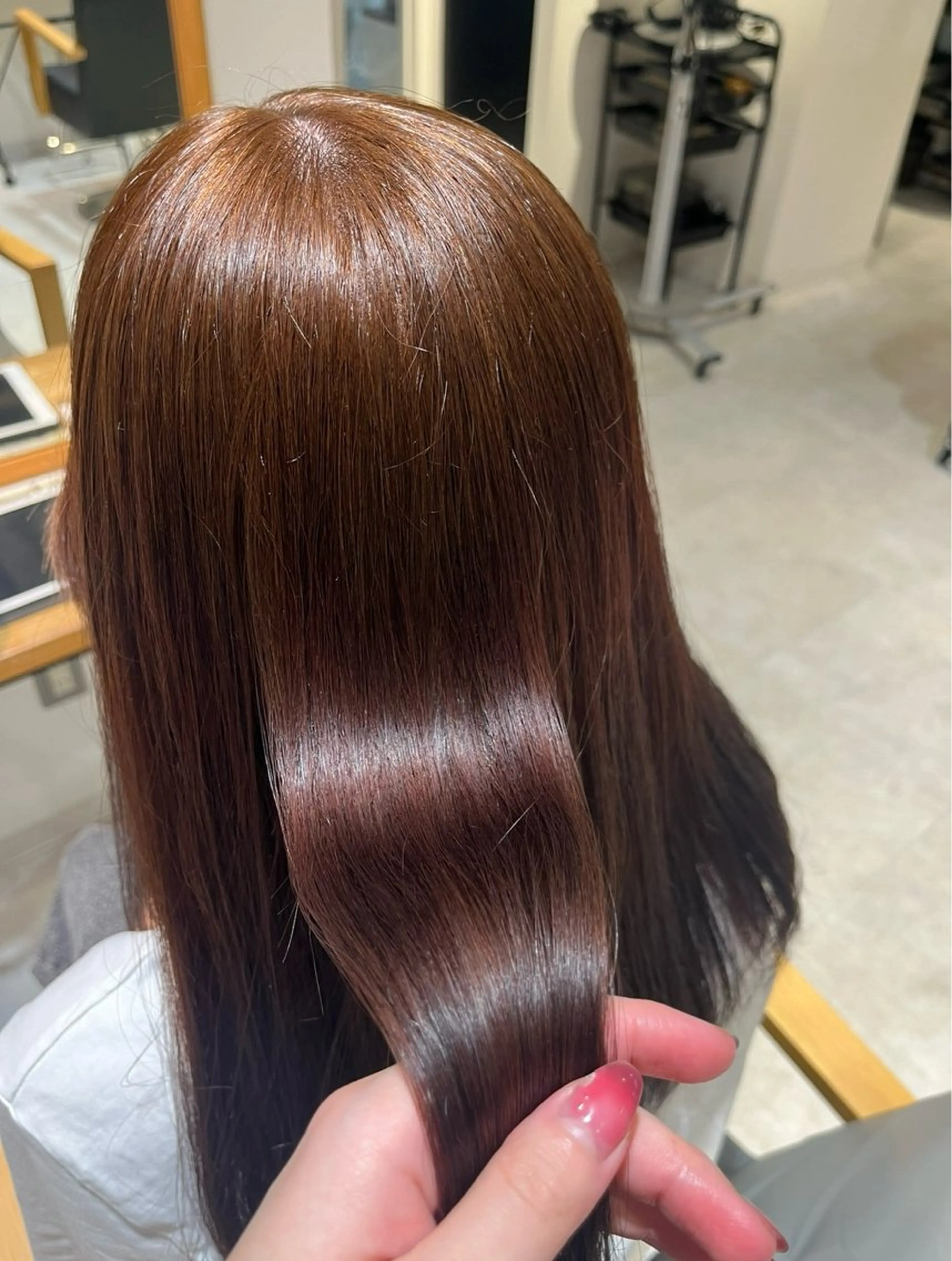 ロング カラー hanane .のヘアスタイル