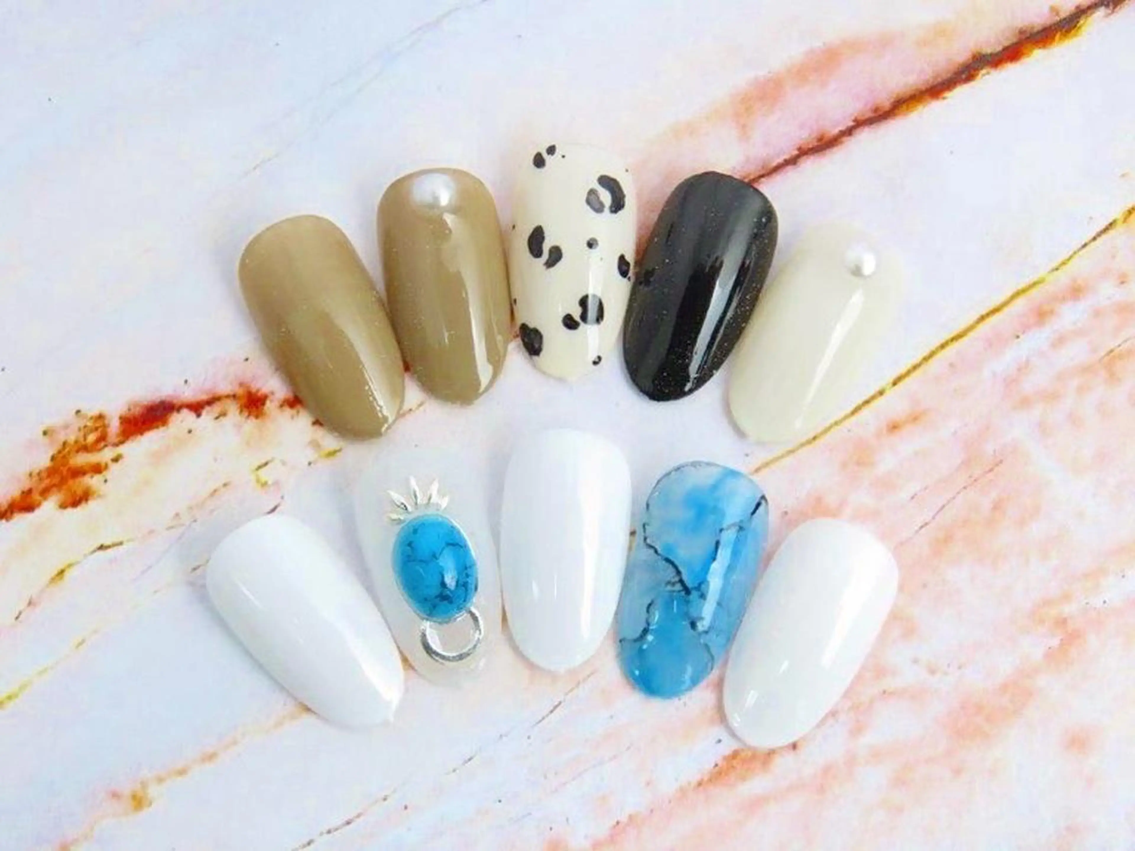 ネイル ハンドネイル ハンドケア ナユキNA.YUKI 池袋店のネイルデザイン