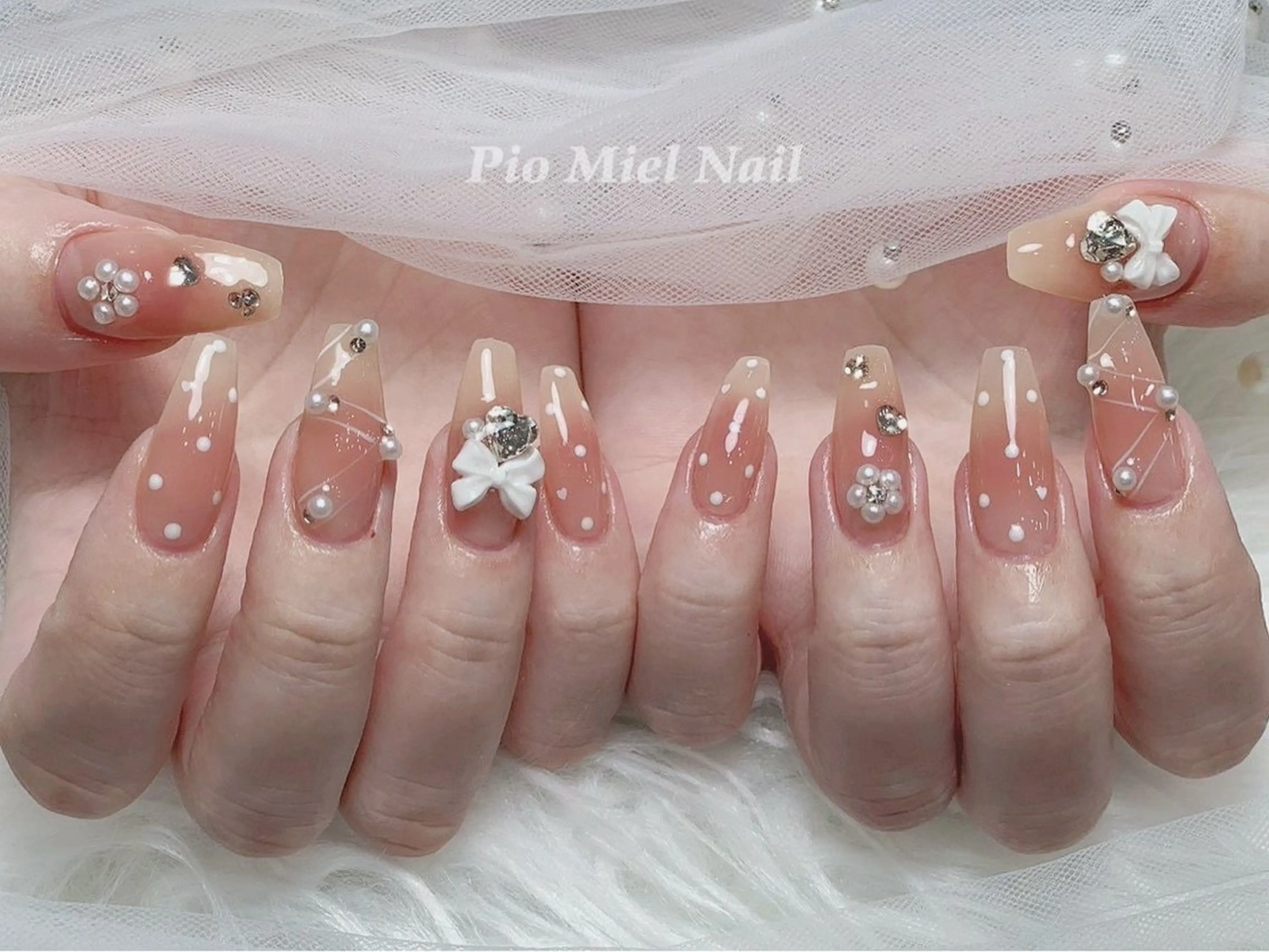 ネイル Pio Mielのネイルデザイン