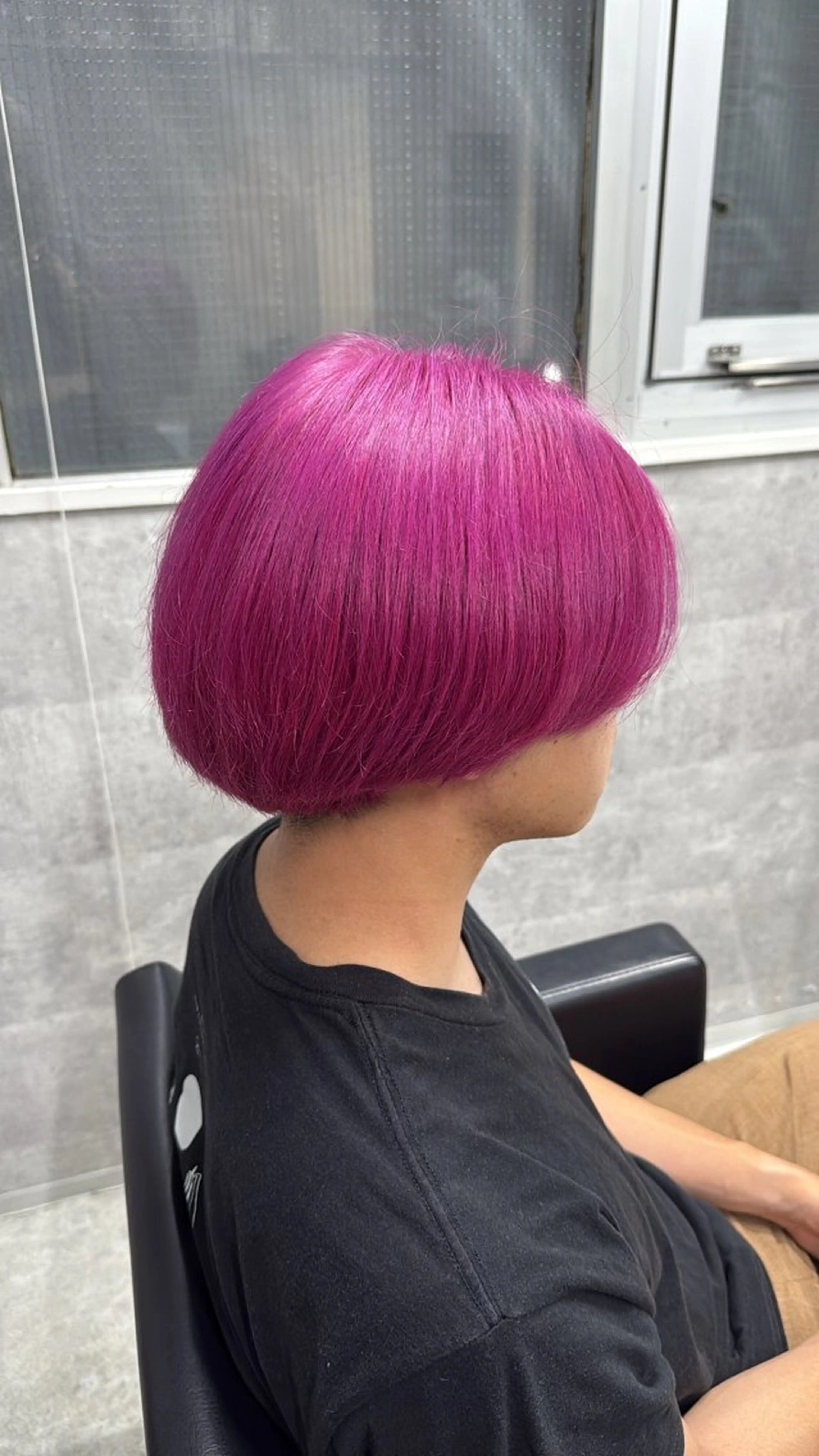 カラー メンズ HOHOMI （ほほみ）のヘアスタイル