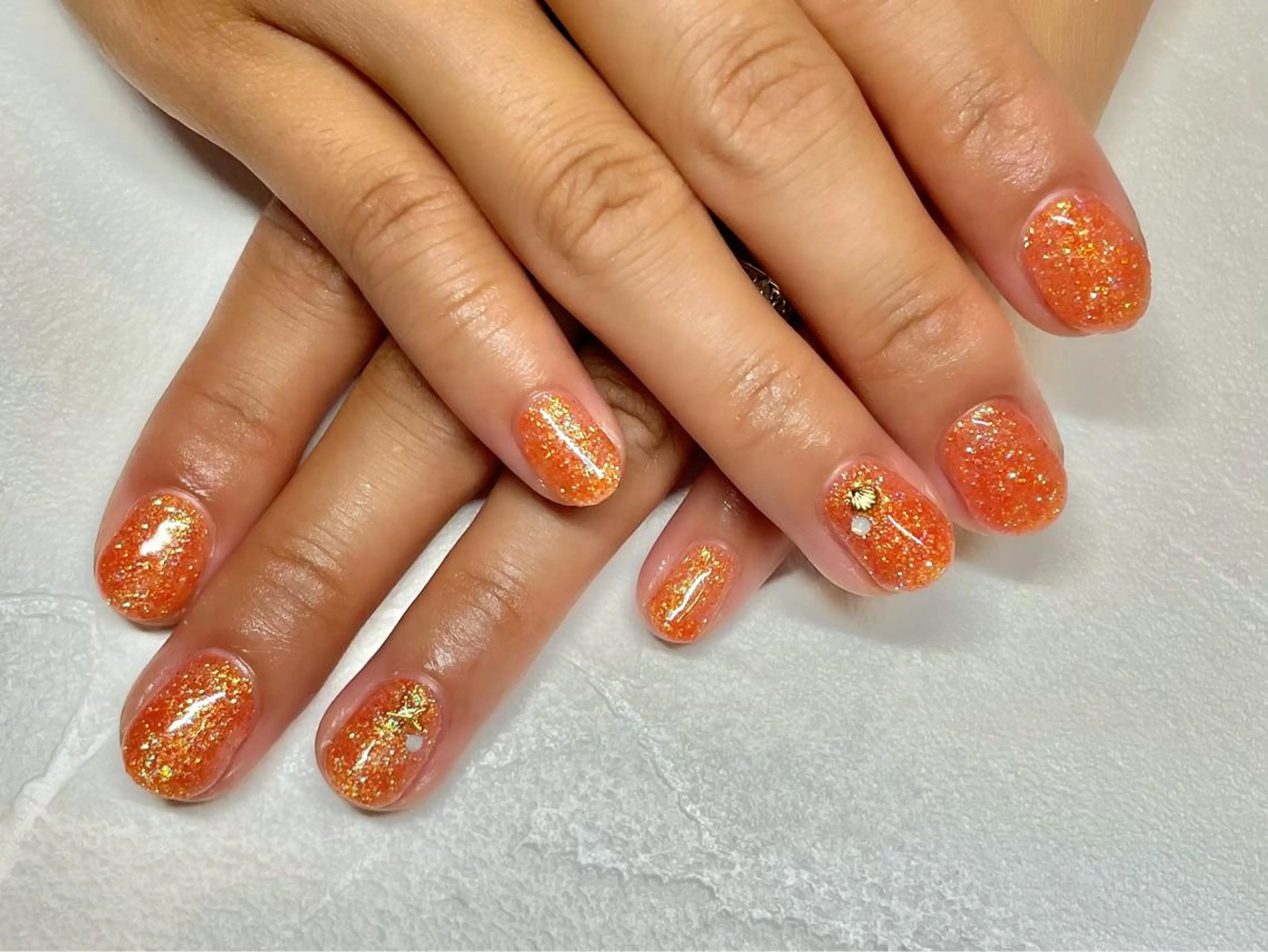 ネイル ワンカラーネイル ささき れいなのネイルデザイン