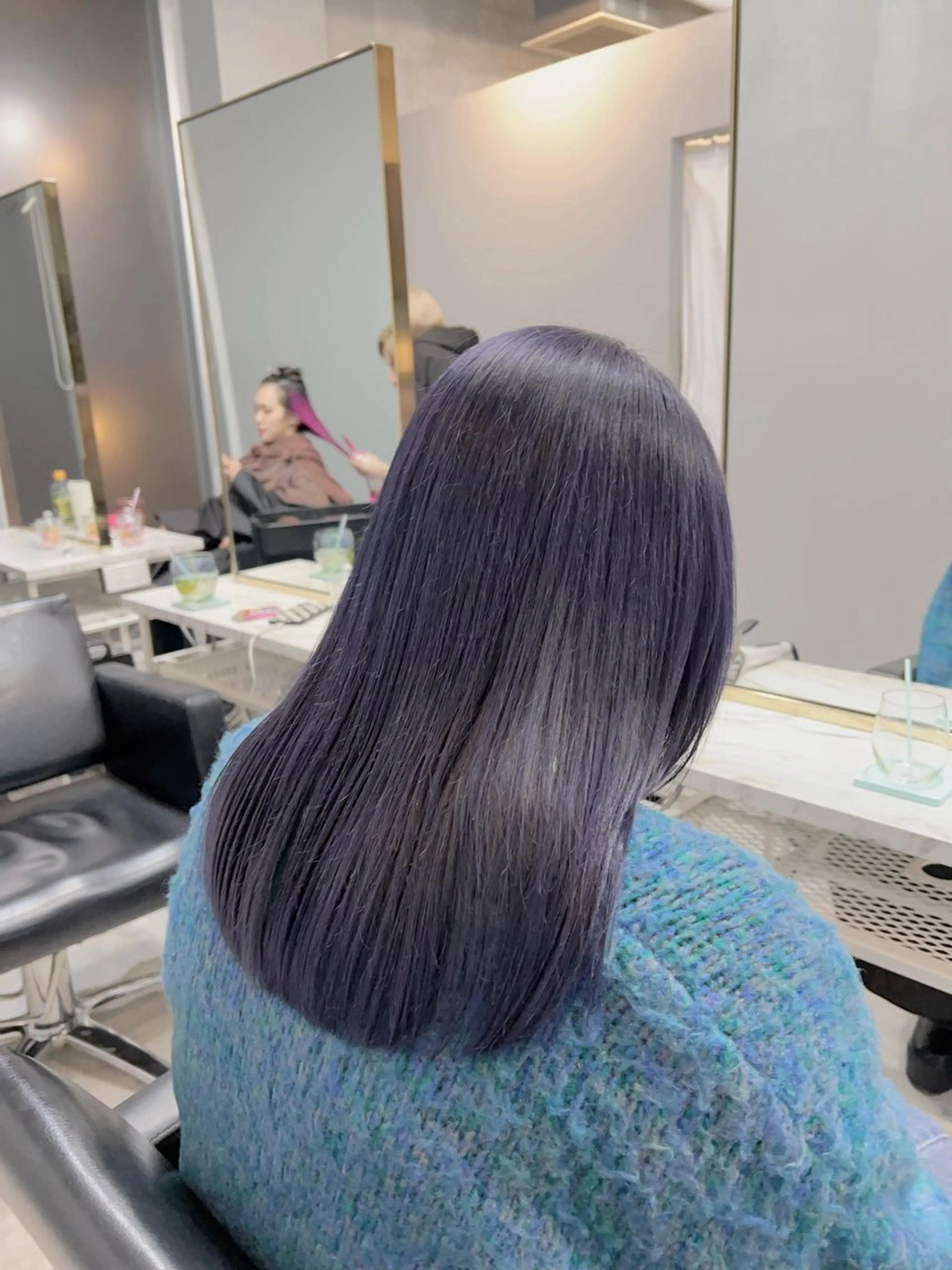 ミディアム カラー カット ヘアカラー トリートメント ヘアセット 🫧艶ダブルカラー ブリーチ🫧トモヤのヘアスタイル