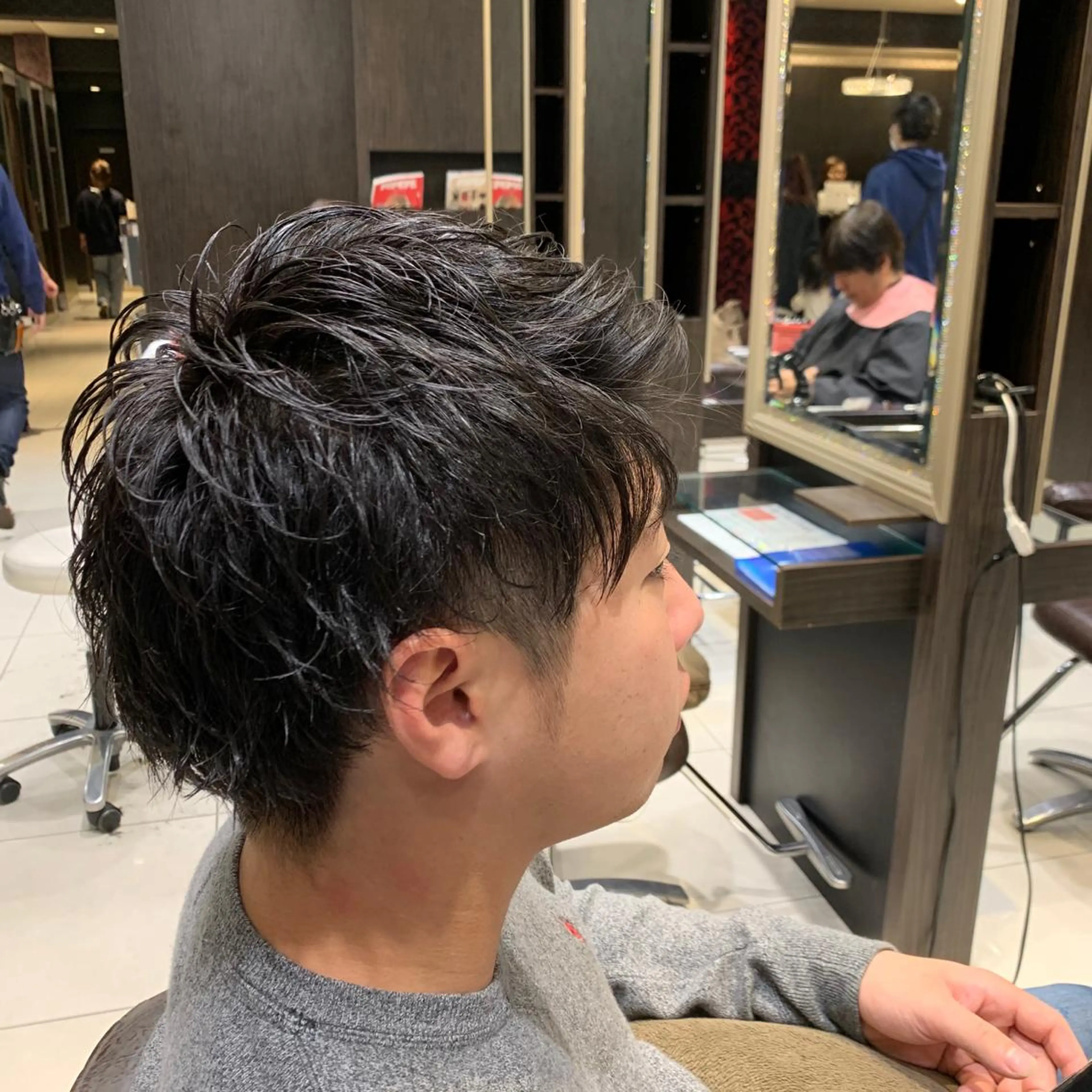ショート メンズ 岡本 勇輝のヘアスタイル