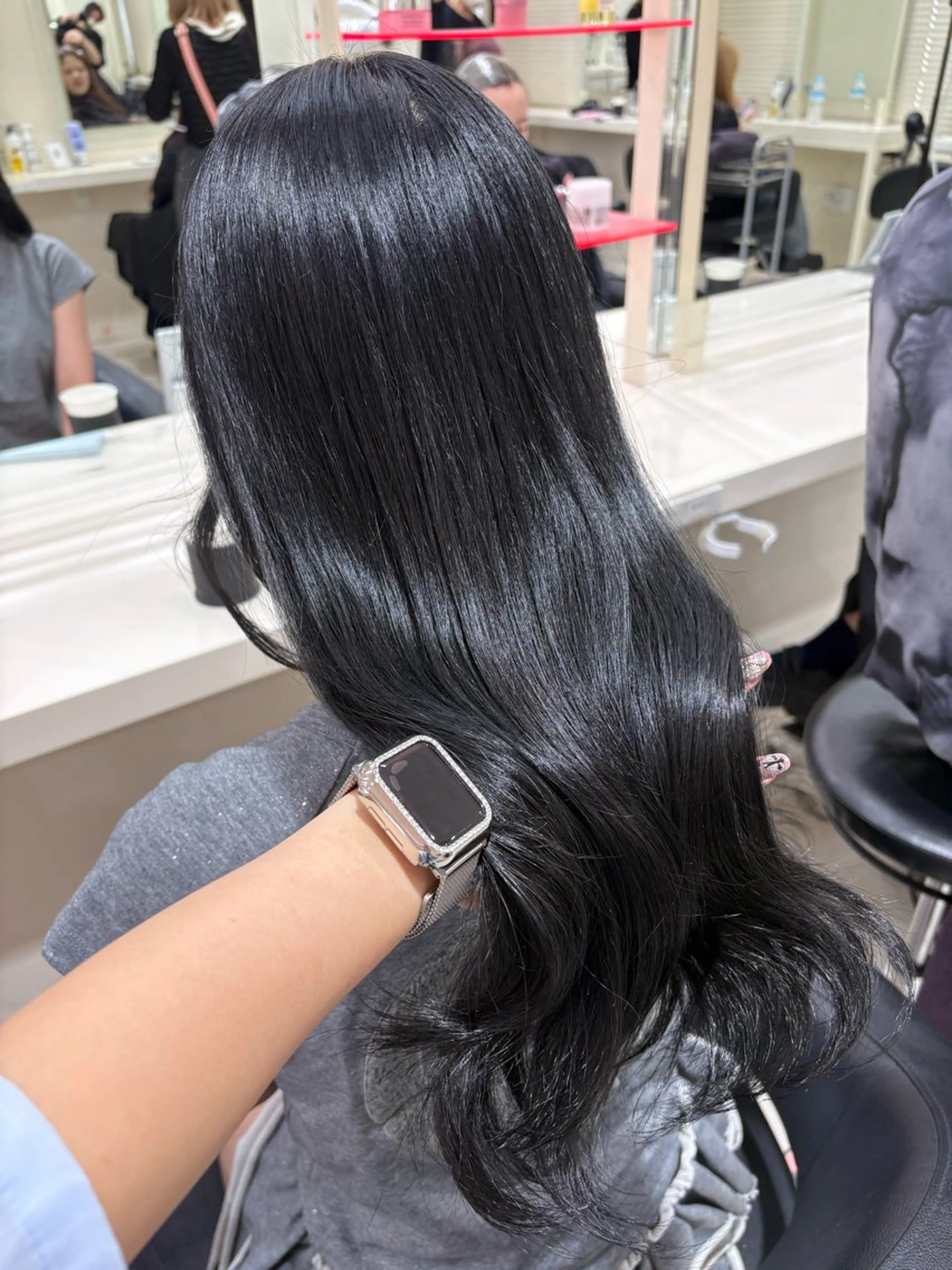 ミディアム カラー ヘアアレンジ ヘアカラー 💟RINNA 艶カラー💟のヘアスタイル