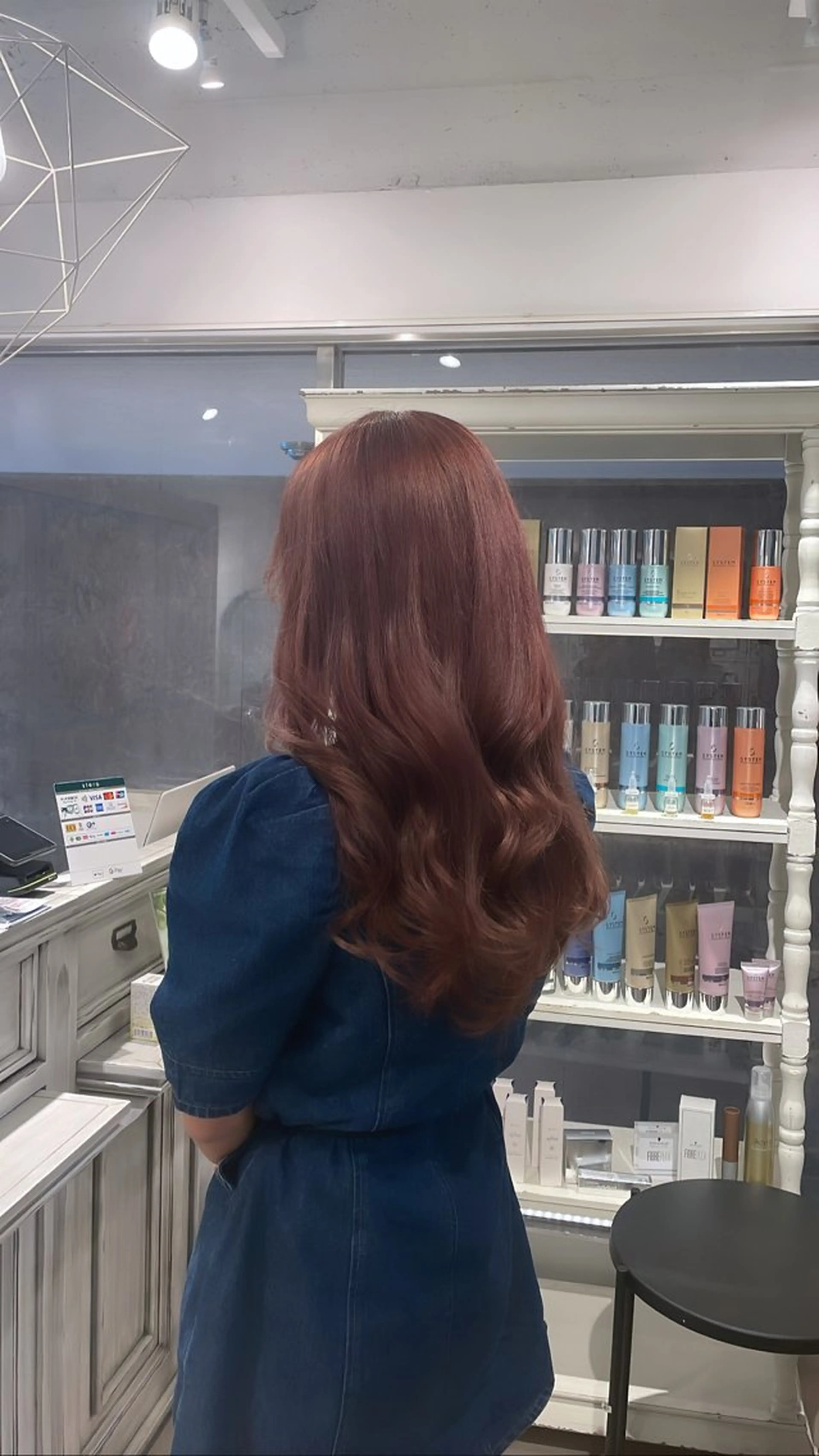 ロング カラー ベージュカラー ブリーチ ピンクカラー ピンクベージュ CreBiA🎀 ayaのマツエク・マツパデザイン